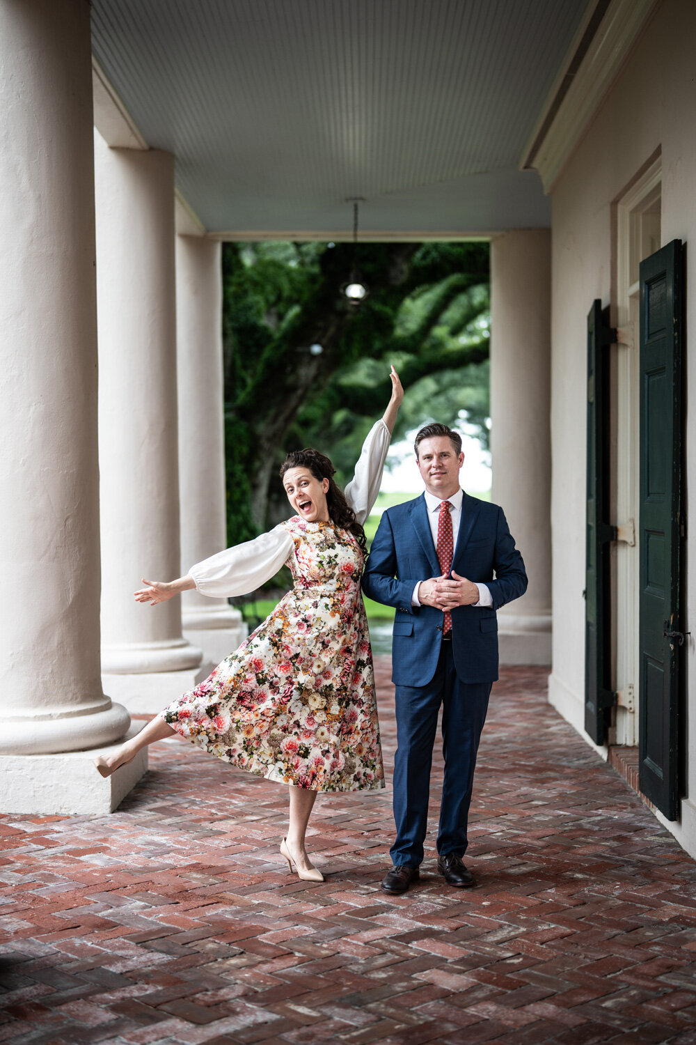 Couple portrait at Oak Alley