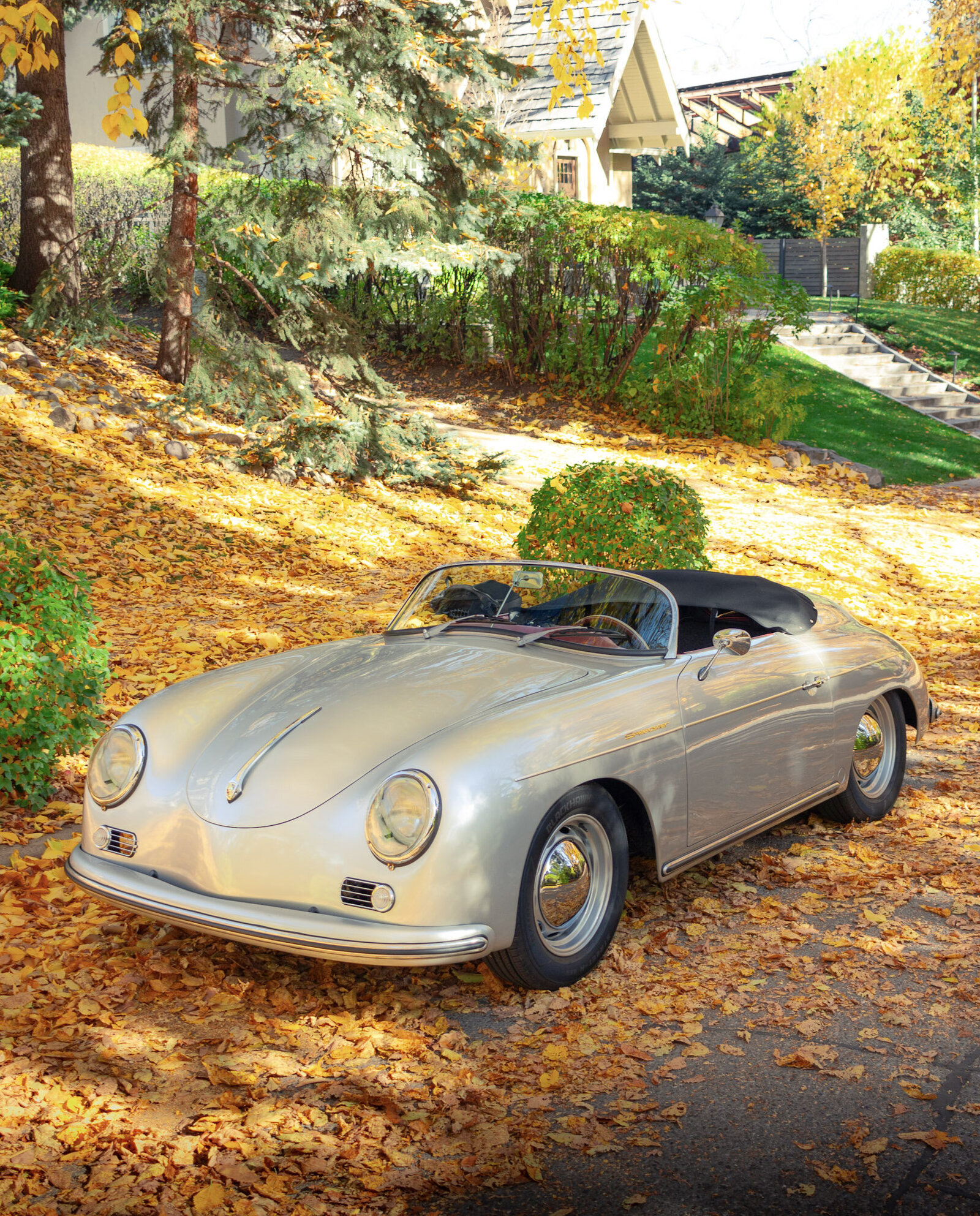 Vintage Porsche Rental for Your Wedding in Calgary