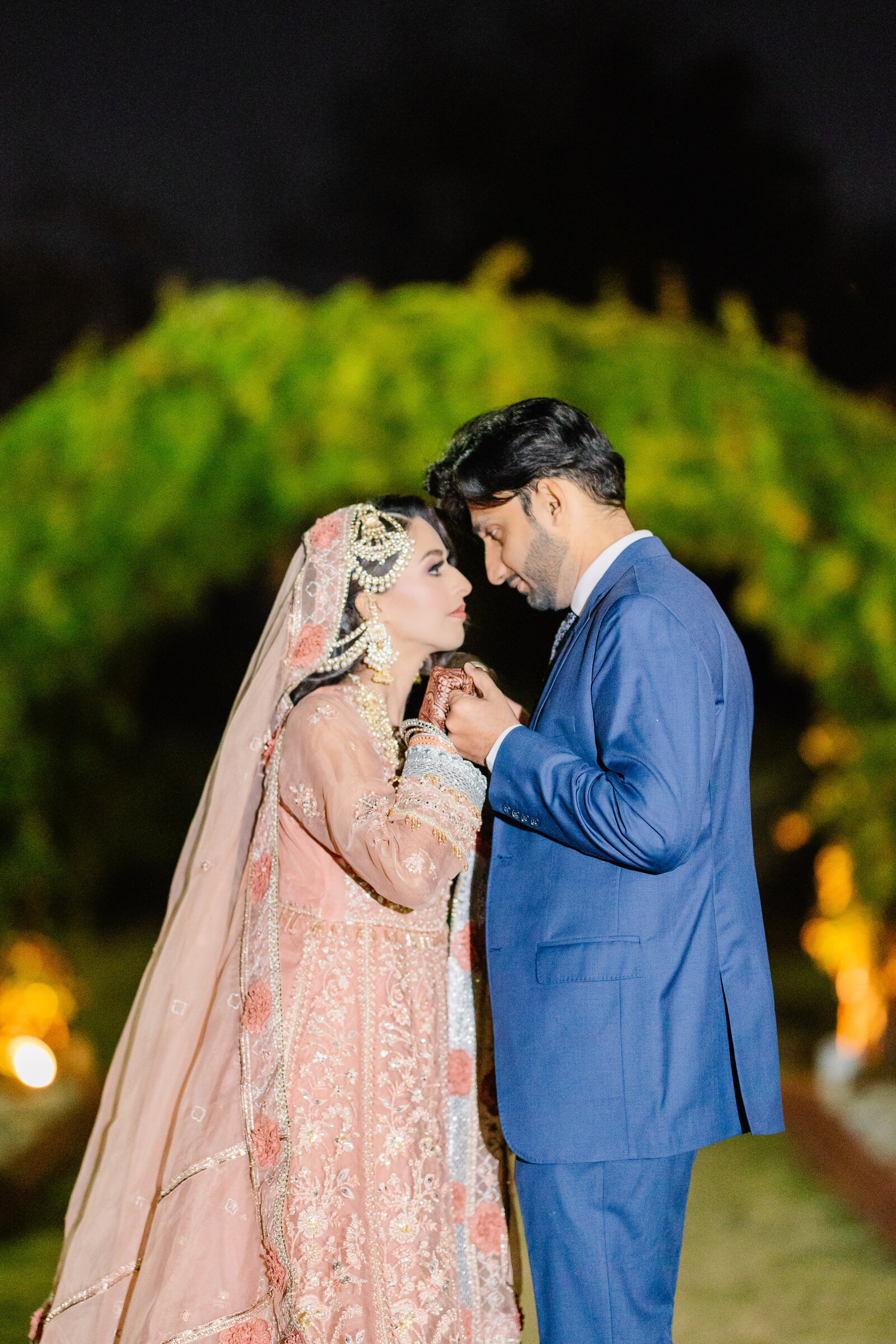 Intimate-desi-couple-photographer
