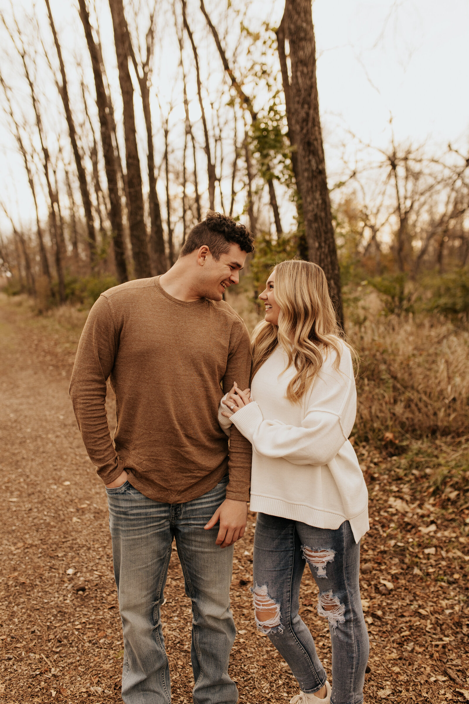 Iowa Wedding Photography Cedar Rapids Engagenemt Photographer-1-1 (2)