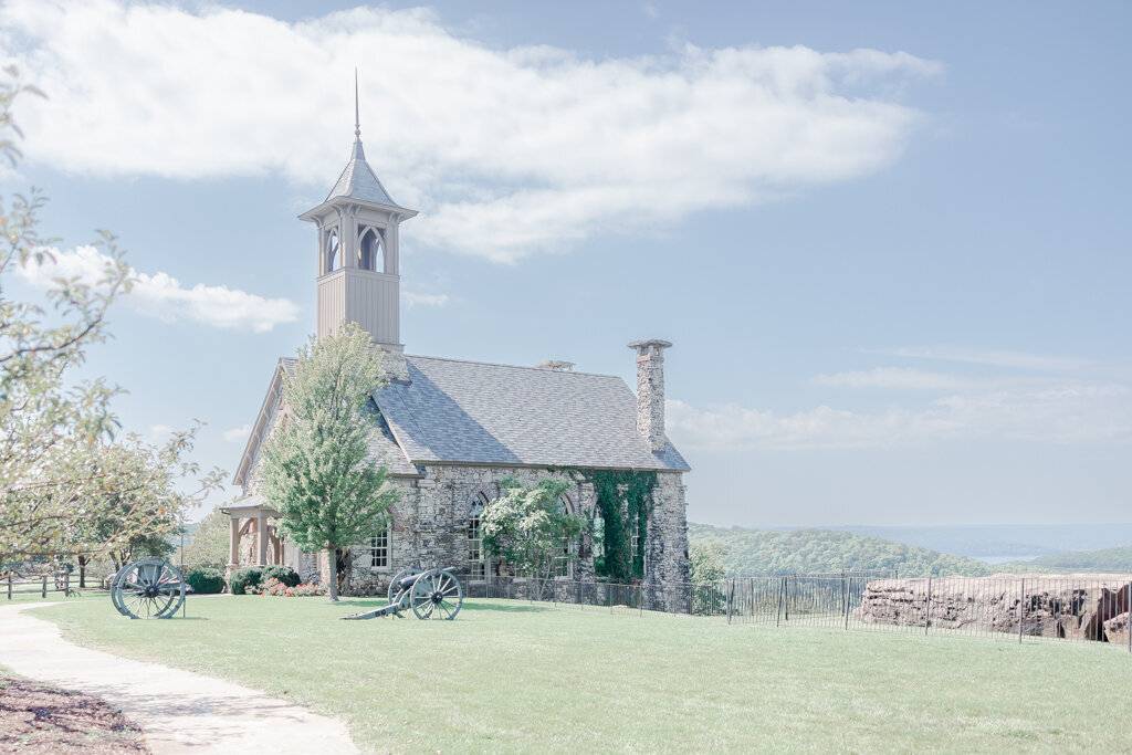 Branson wedding photographer-erika rene photography-top of the rock-23