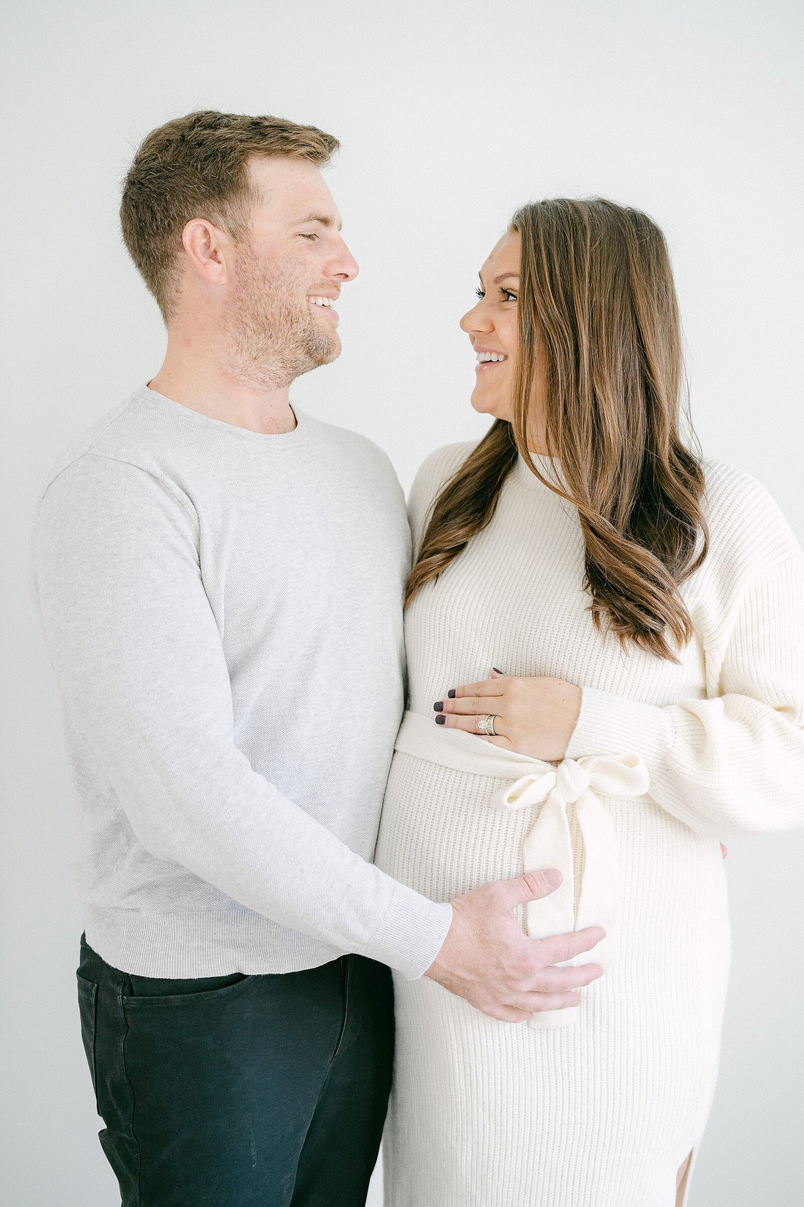 Niles-Michigan_Maternity-Photography_Katie-Whitcomb_Kayle_0001
