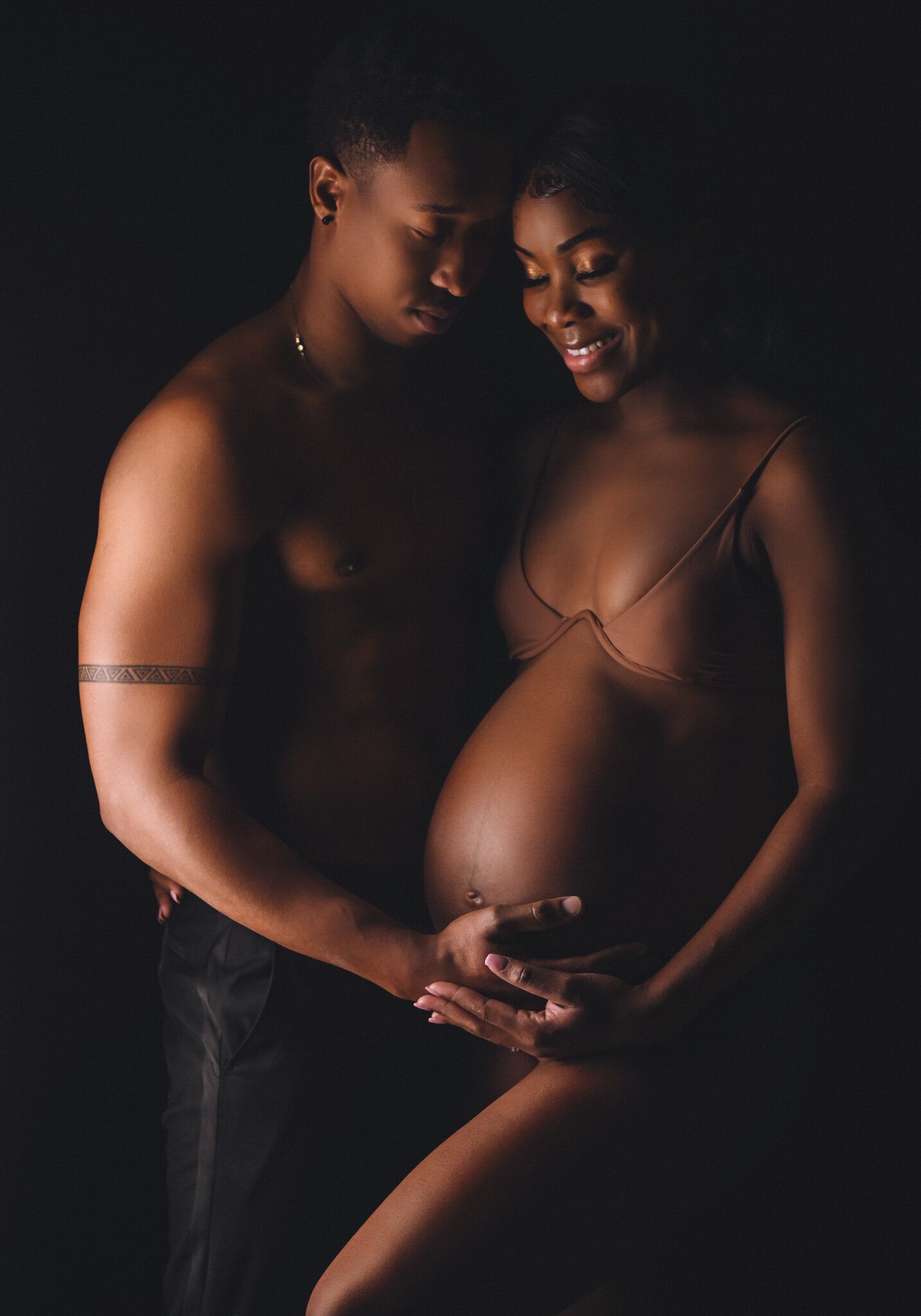 pregnancy photographer seattle-bluebonnet-tamarahudsonstudios-32
