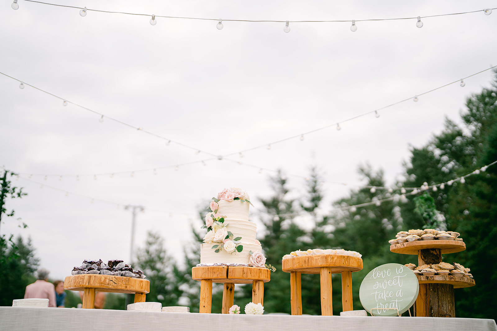 bo-hill-backyard-weddingbrit-chad-694