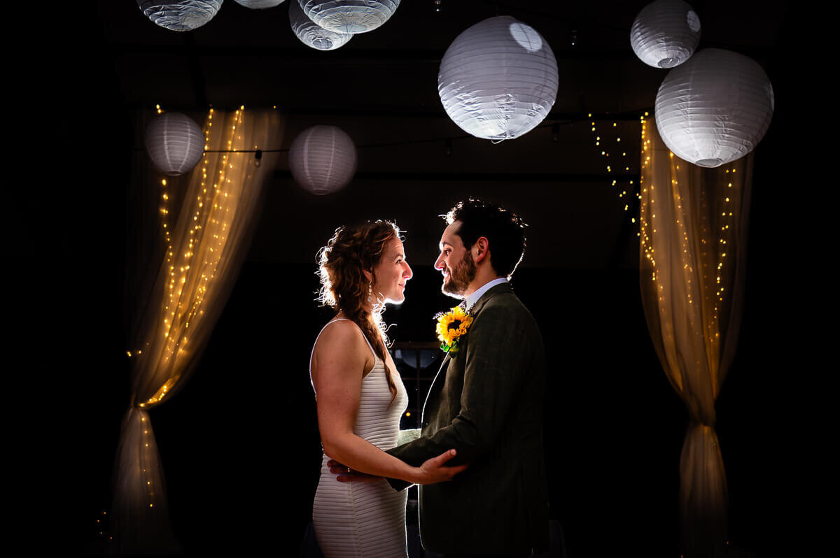 old-lantern-wedding-portrait-1