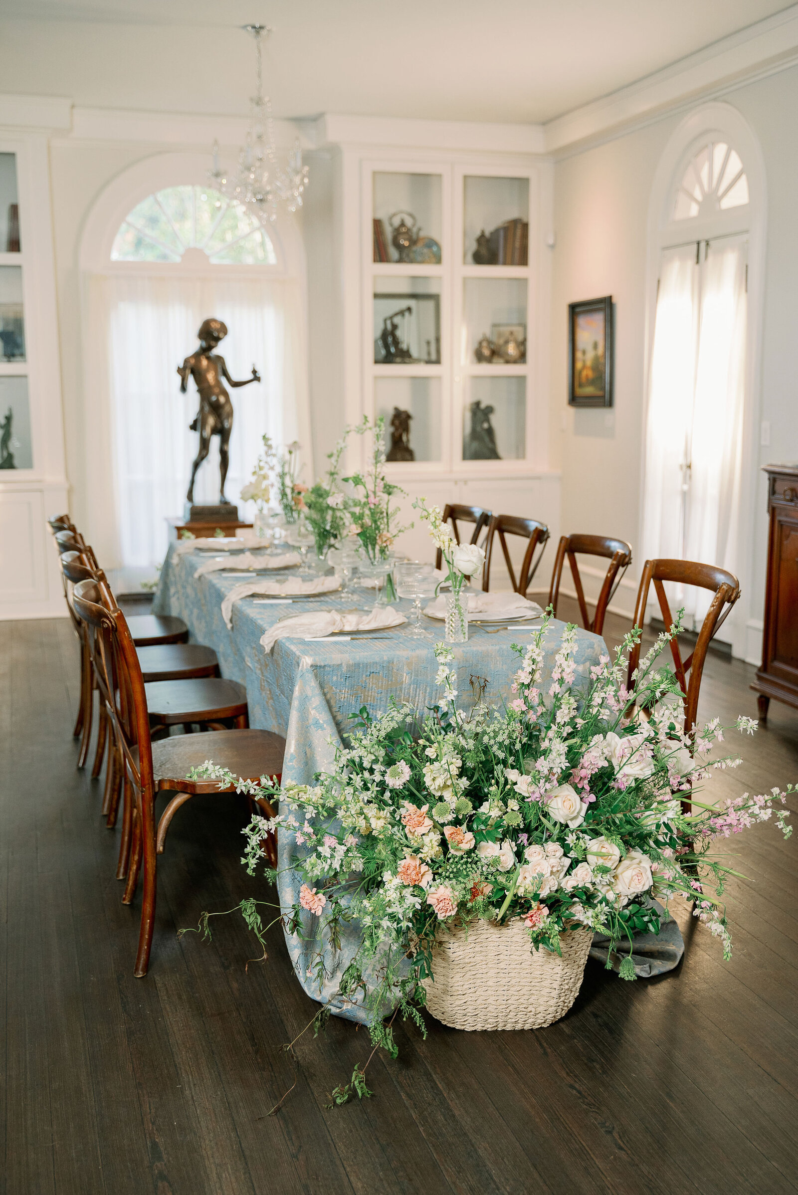 Heather_Serrano_Photography_The_Capen_House_Wedding_Photoshoot-7