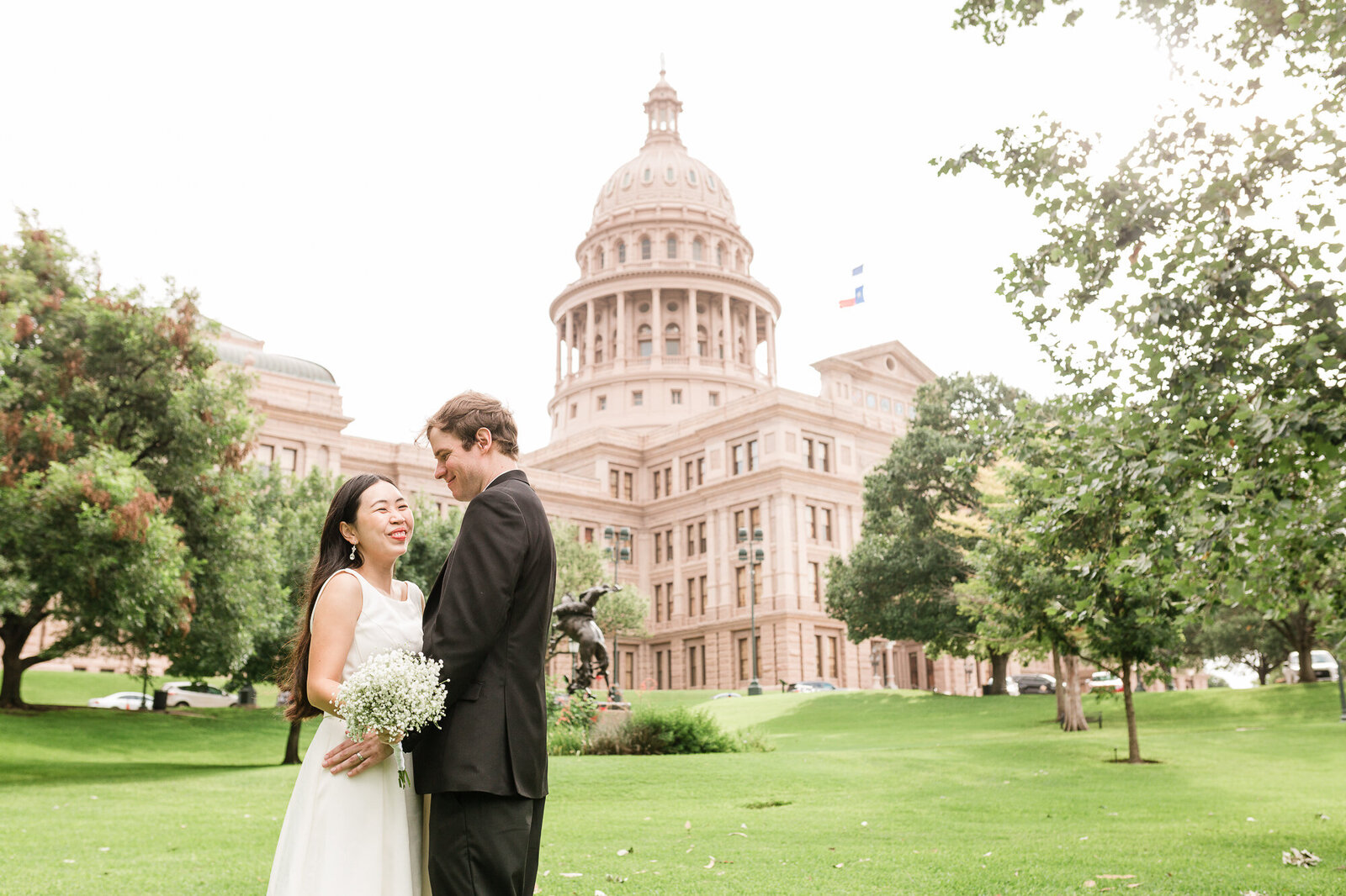Poppy + Chris Texas State Capitol Elopement-5