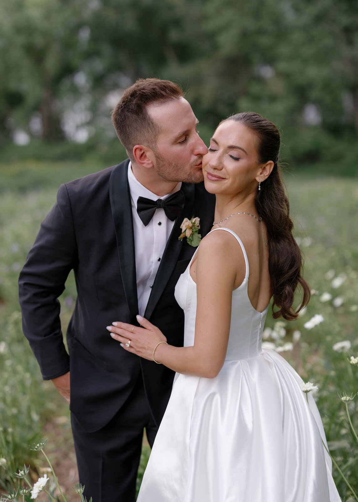 6.28-Amanda-Dominic-Boulder-Flower-Farm-Wedding-459