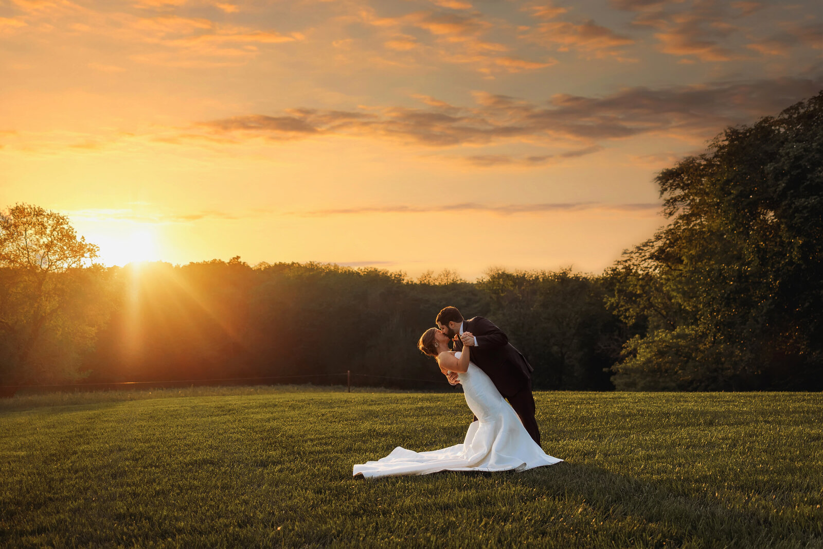 Bride & Groom_089