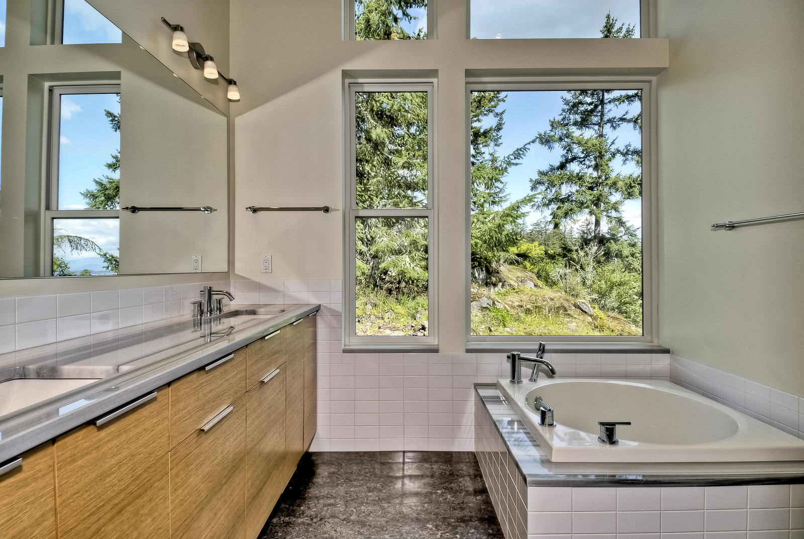 bright and modern bathroom