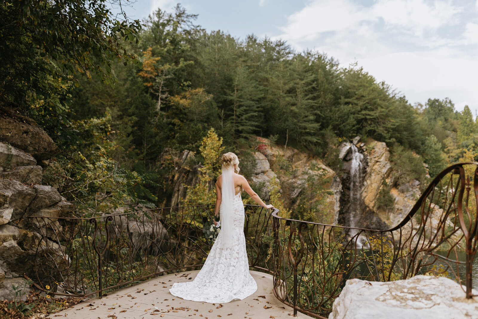East-Tennessee-Wedding-Photographer-Videographer-Radiant-Mountain-Media-350