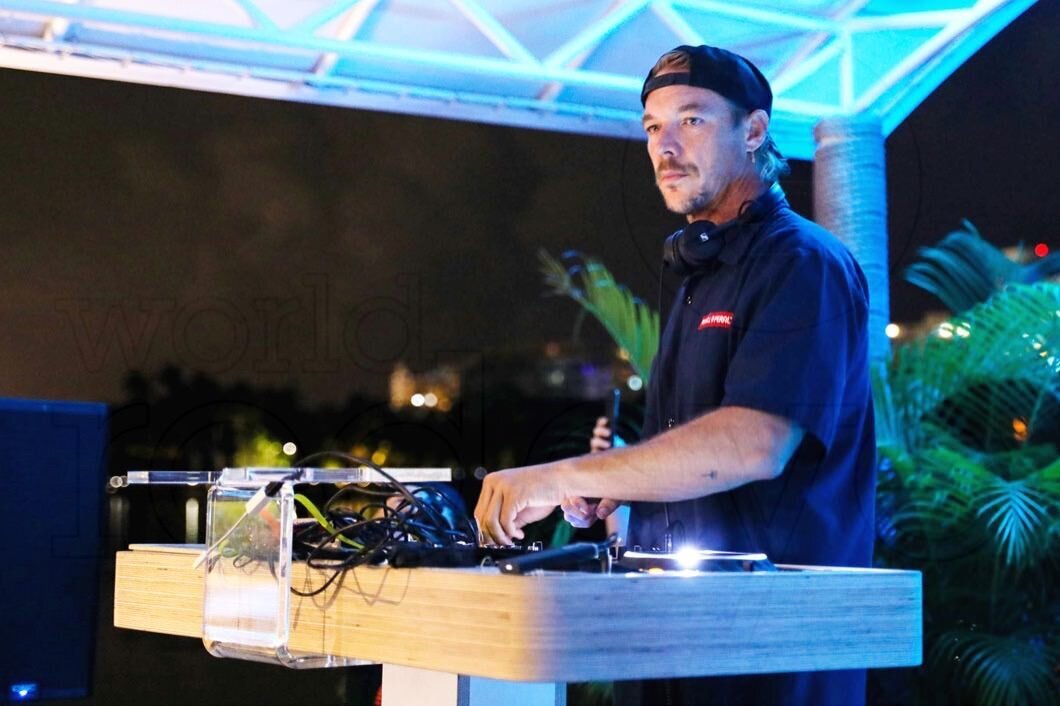 4-1-7-diplo-djing50