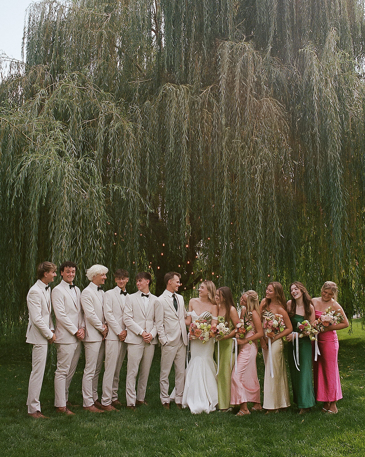 eastern-washington-wedding-photographer-promise-gardens-pasco-11-35mm-film