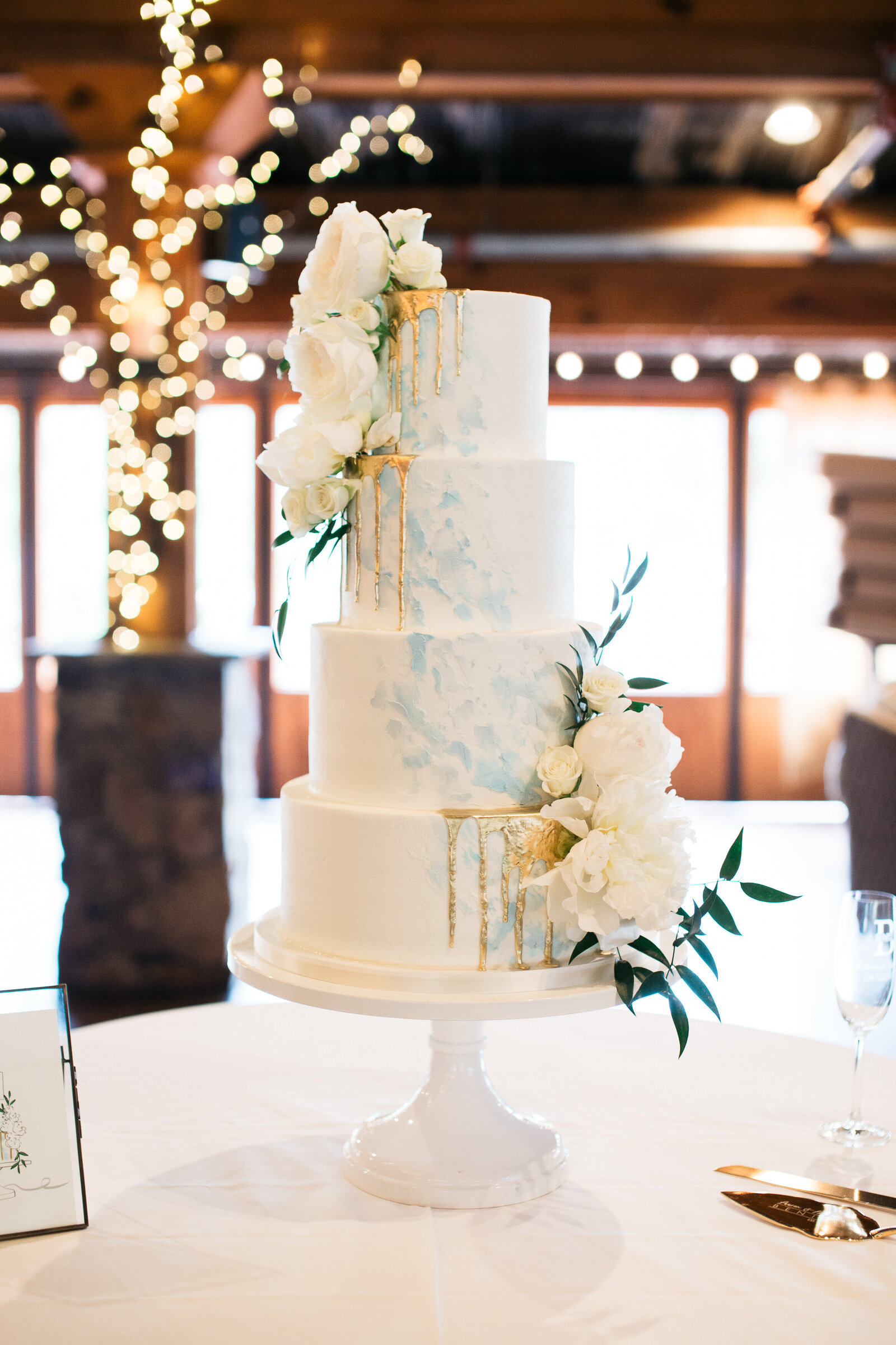 Pretty-Pastel-Wedding-Cake-Ashley-Cakes-29
