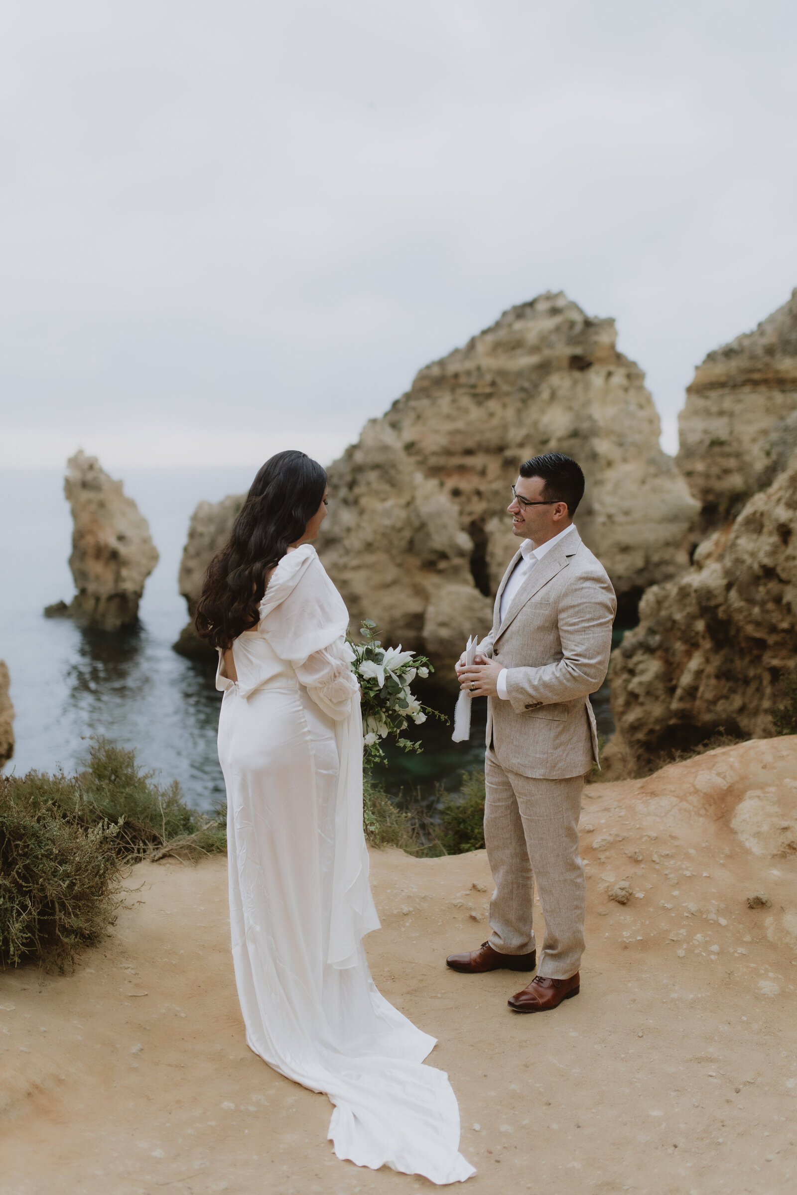 Portugal elopement photographer