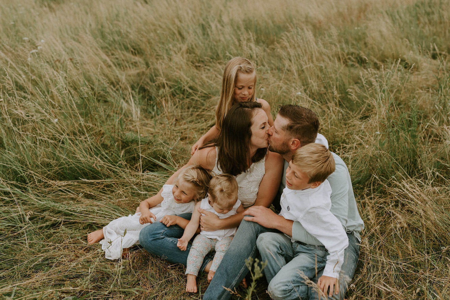 summer-prairie-family-session-00231