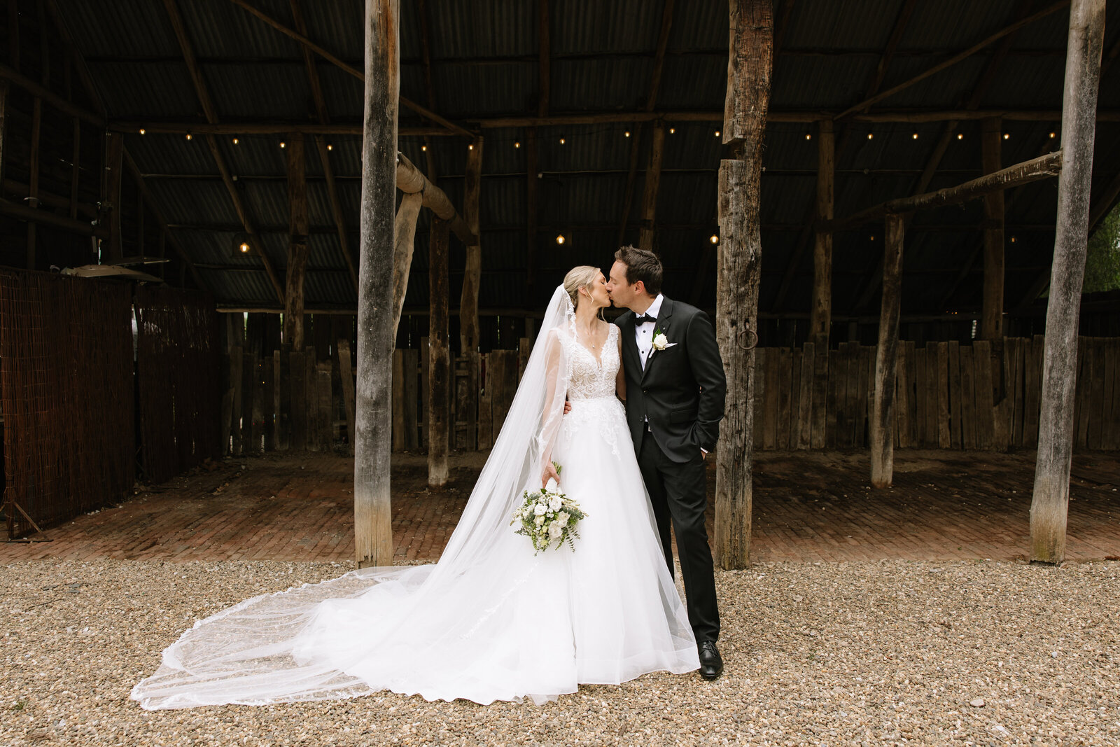 Sarah and Tom - 25.10.2025 - Sneak Peek - JessicaCarrollPhotographer-28