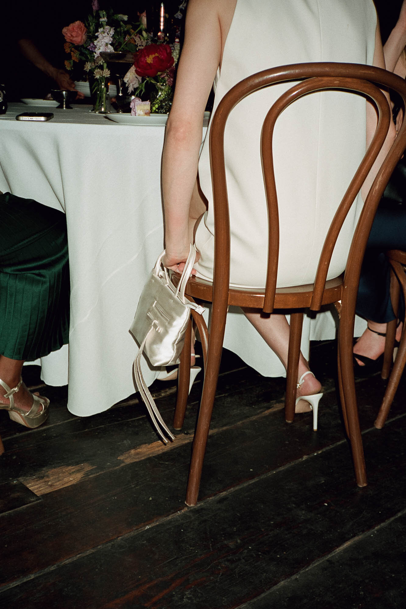 brooklyn-restaurant-wedding-on-film-28