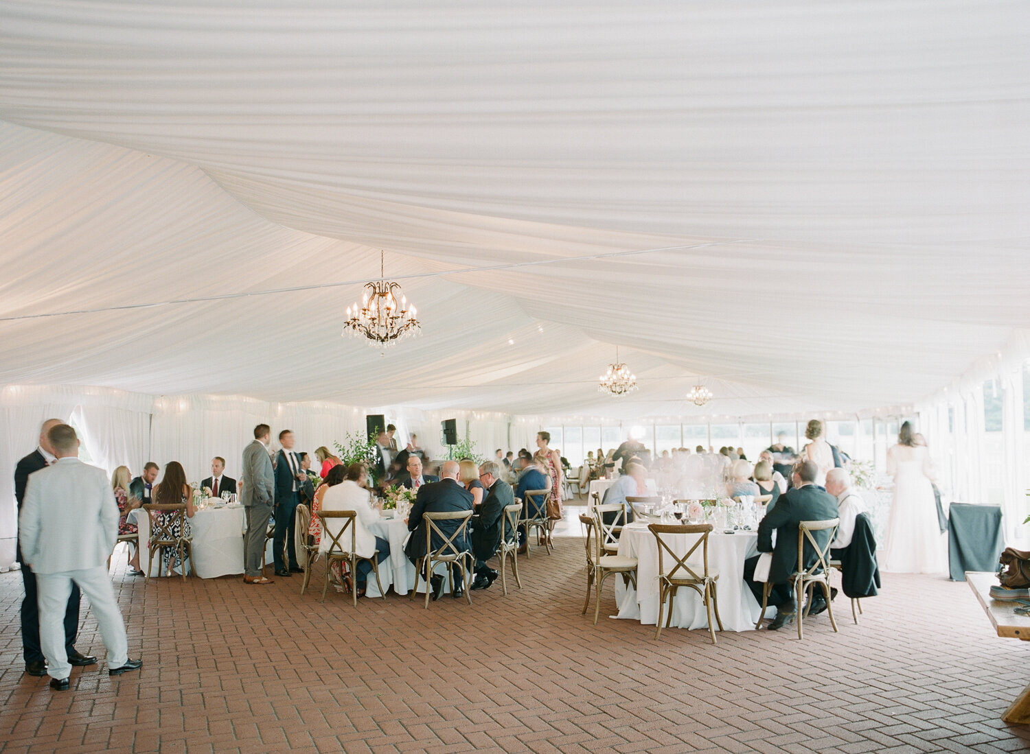 SARATOGA-SPRINGS-POLO-CLUB-WEDDING-BY-MATTHEW-MOORE-00518