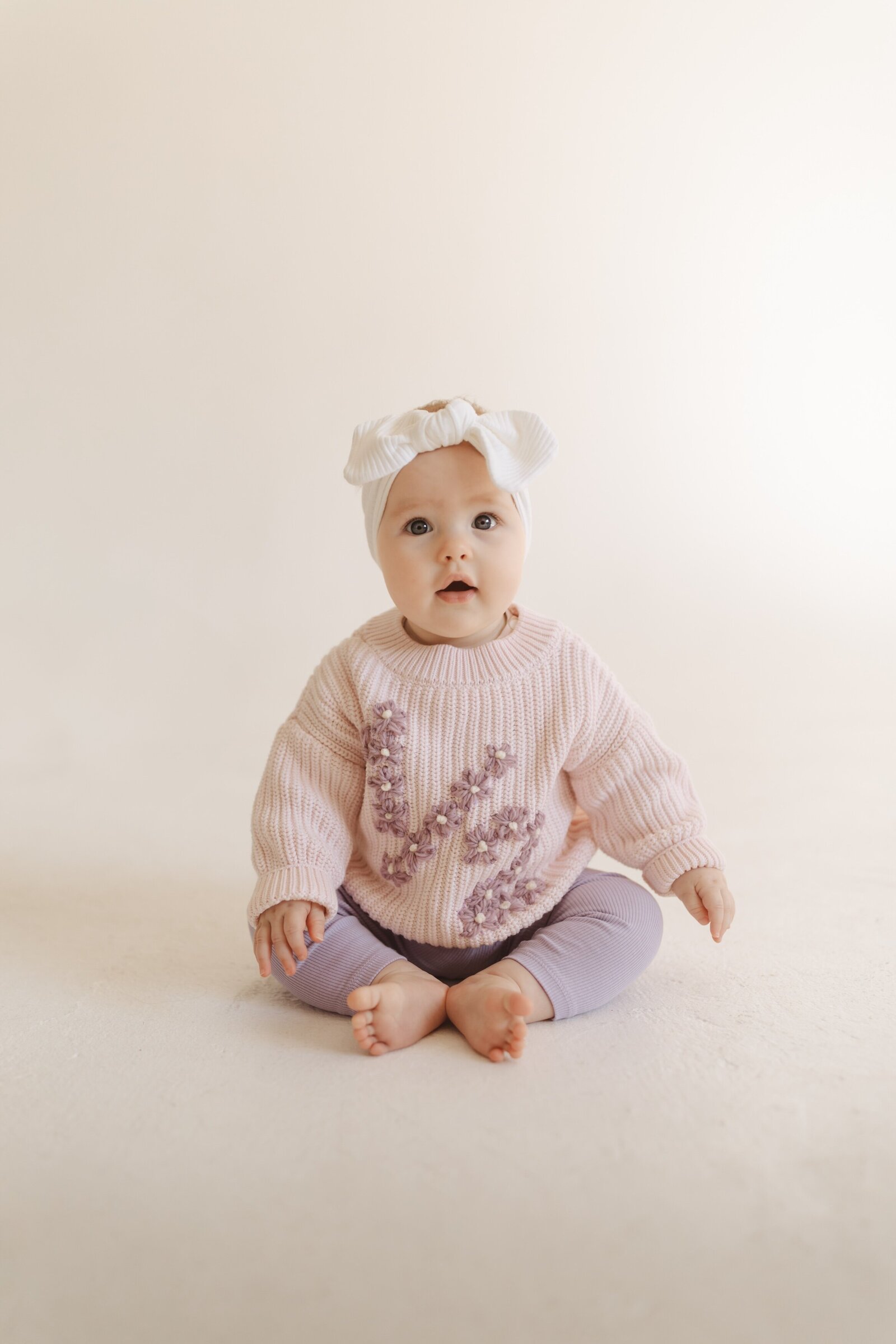 candid-milestone-session-baby-sitting-hawkesbury
