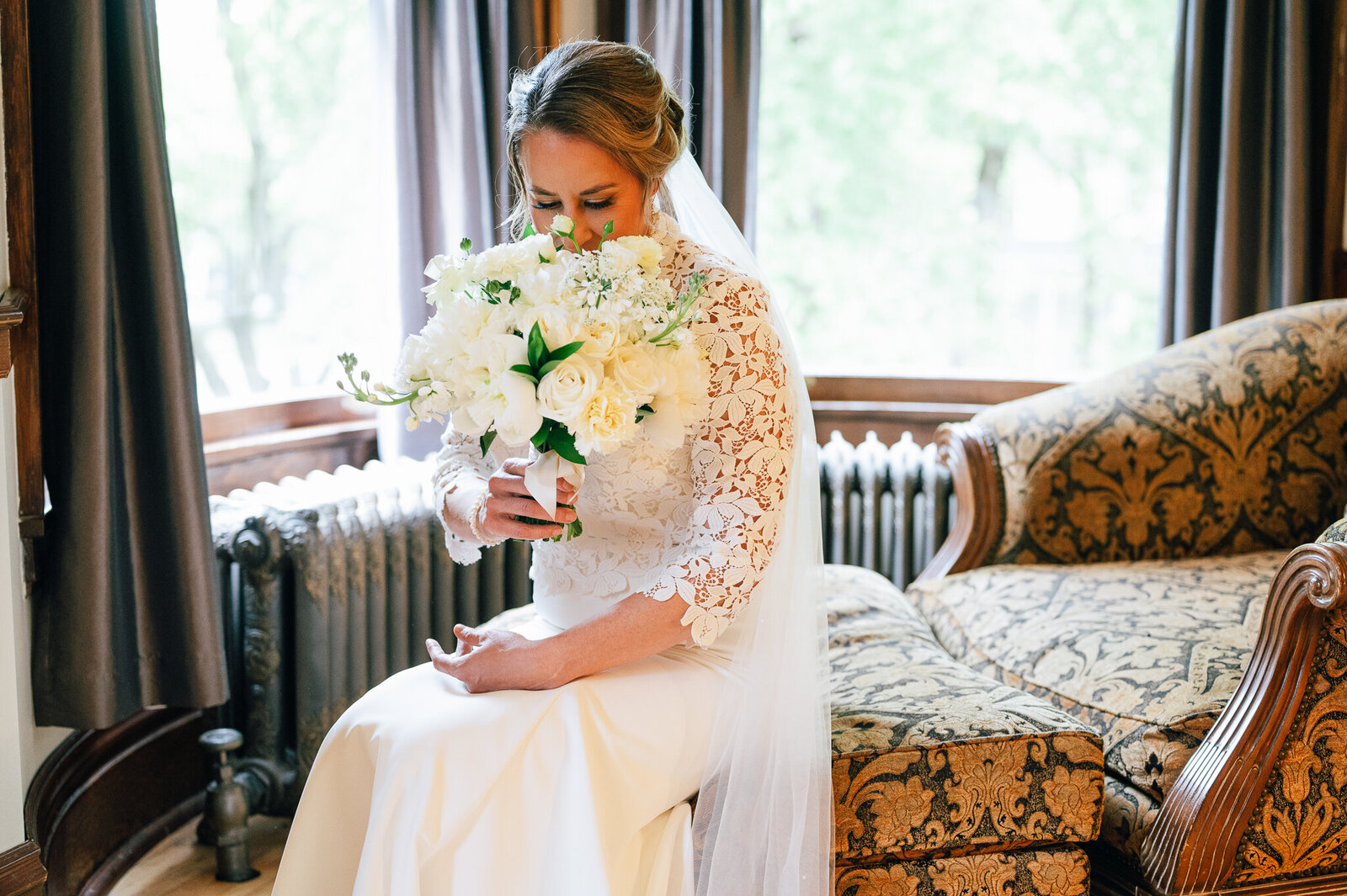Elevations Floral | North Idaho Elopements | Pacific Northwest Elopement | Mountain Elopement |Jenna Dowell.jpg 2