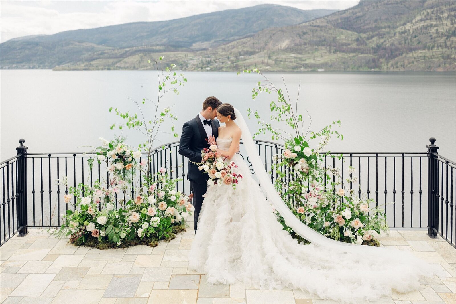yinet_gomez_photography_ChateauOkanaganEditorial_0196_websize