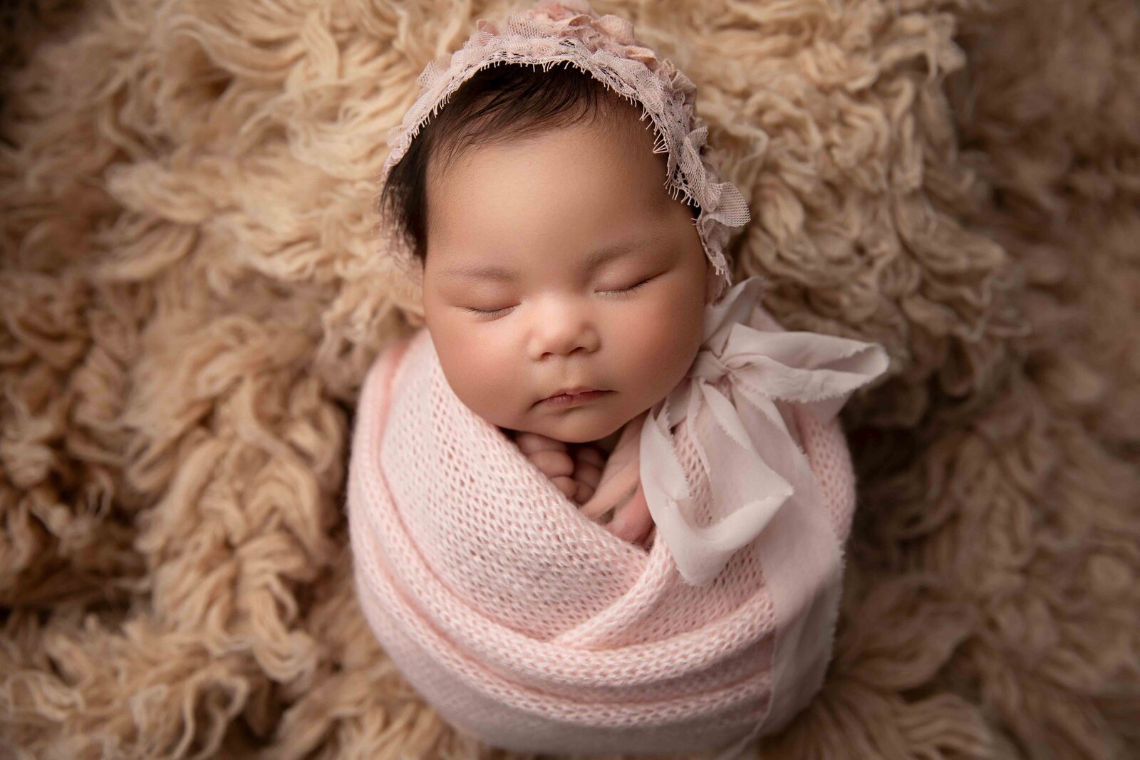 Arcadia Arizona newborn photos in pink