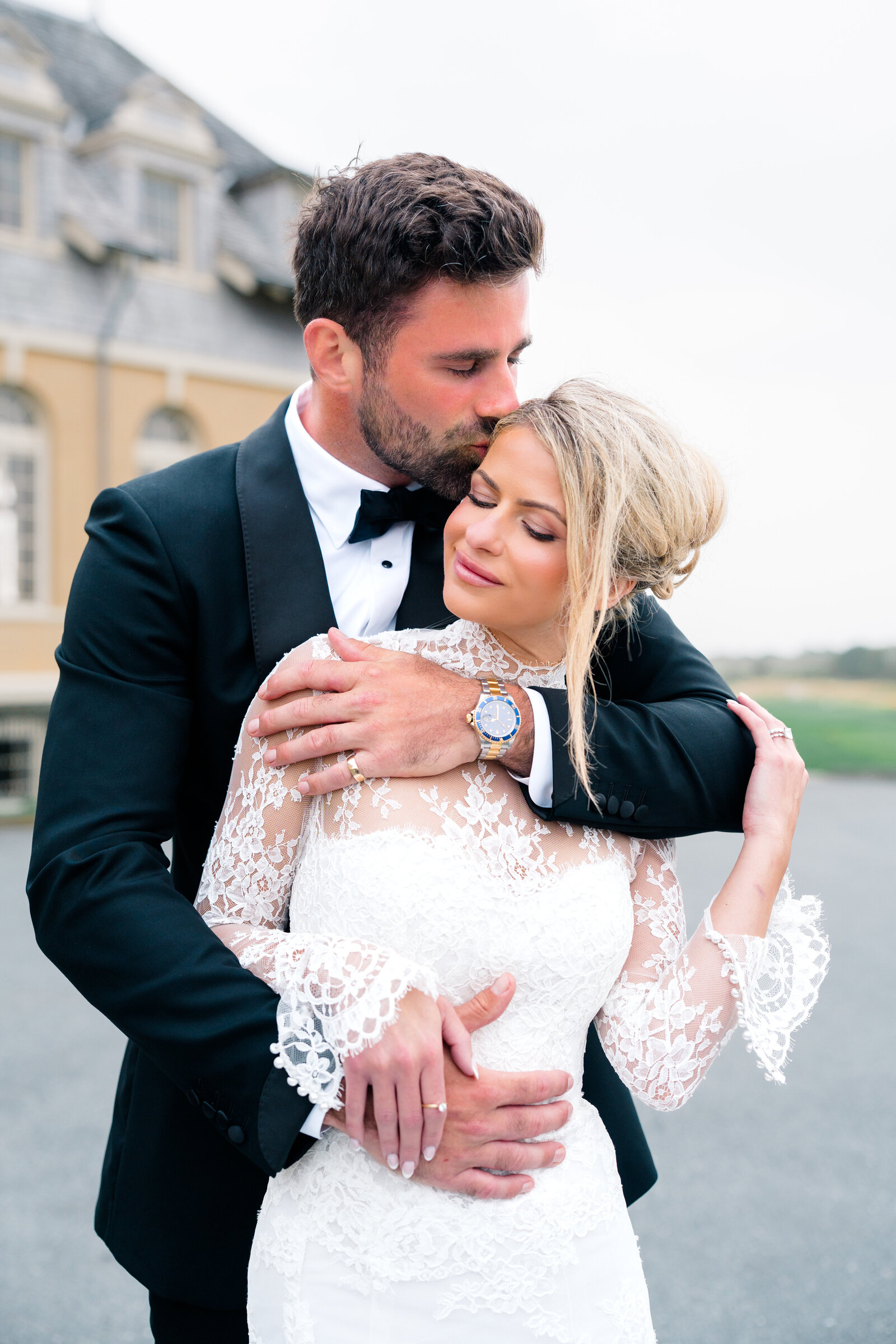 Caprio-Captured-Photography-J&R-NewportCountryClub-Wedding-674