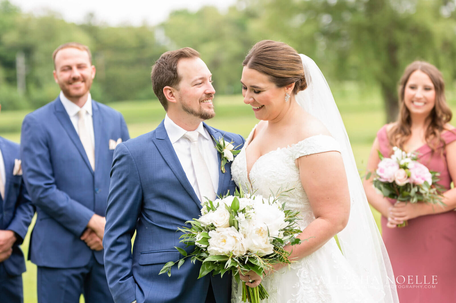 Wedding-at-River-Club-of-Mequon-161