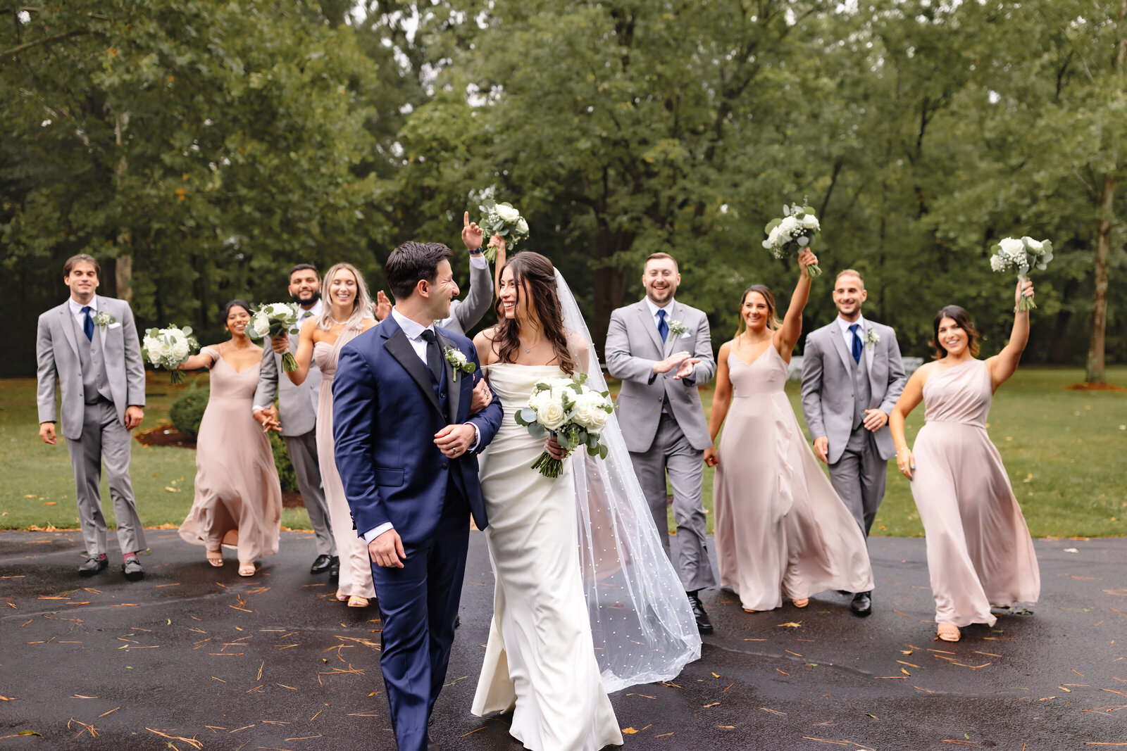 Virginia Cliffe Inn Wedding