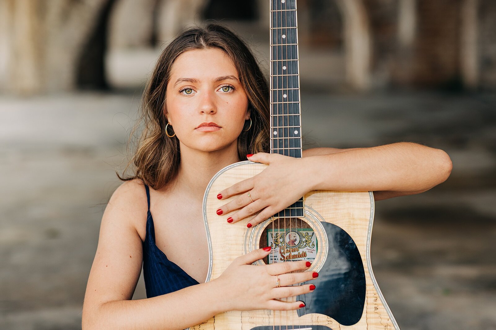 Pensacola-Senior-Photographer-Jennifer-Beal-Photography-Senior-Girl-Guitar-Prop