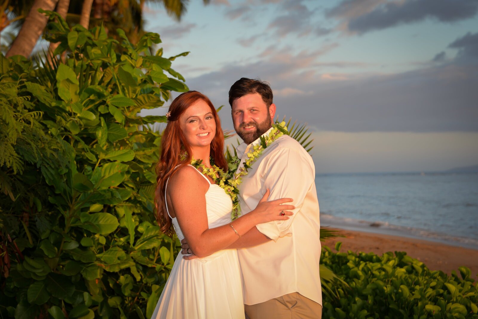 Tropical Destination Wedding Planner For Beach Weddings in Hawaii Maui