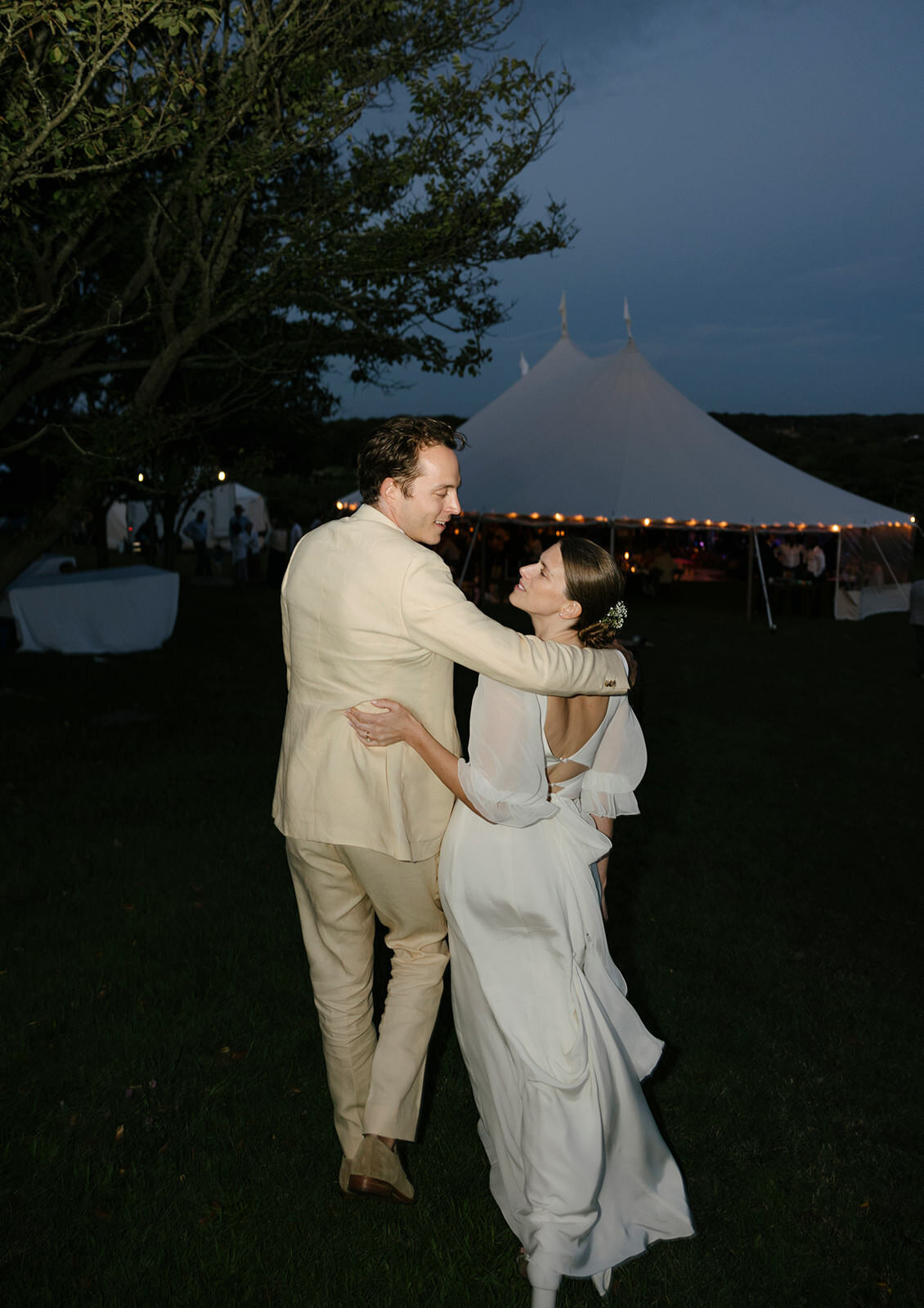 Chloe & John - Martha_s Vineyard Wedding - reception -August 19_ 2023-265- Larisa Stinga Photography_websize