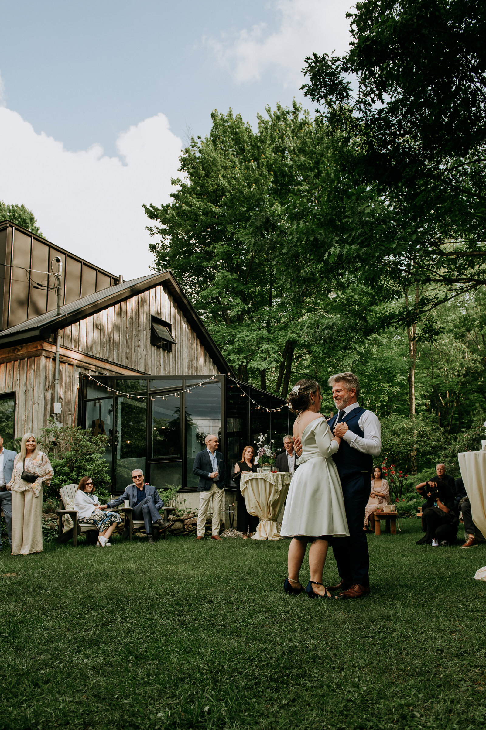 love-is-nord-estrie-photographe-mariage-intime-elopement-wedding-02