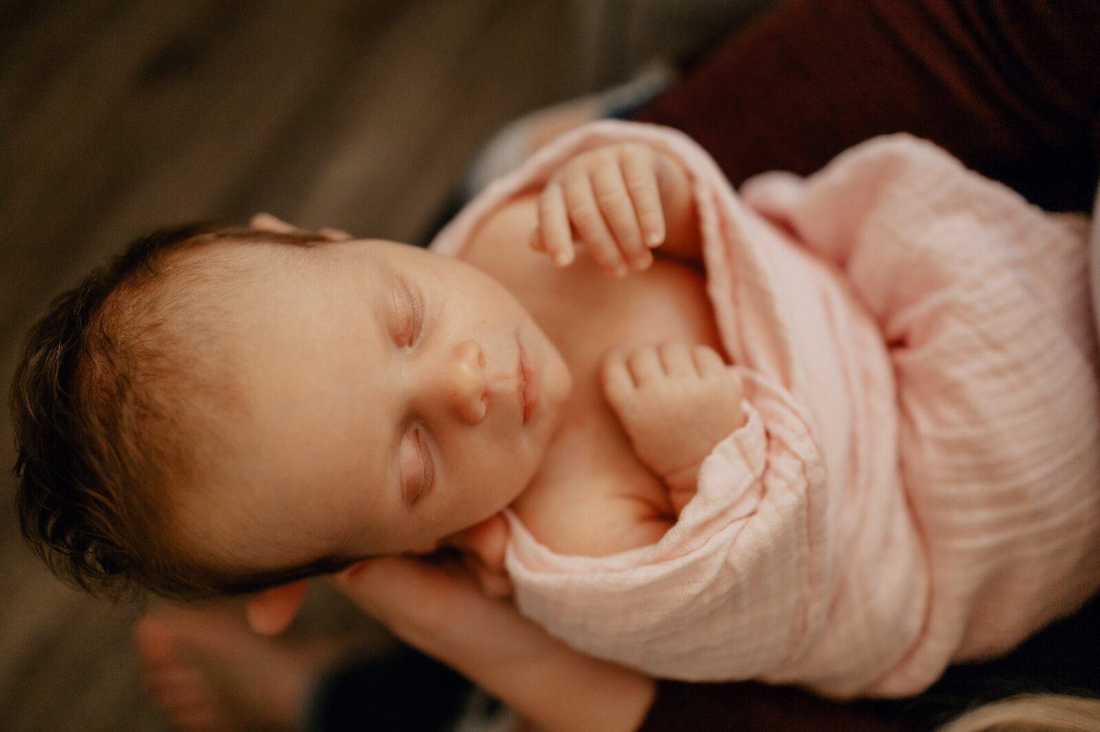 Veneta-Or-newborn-session