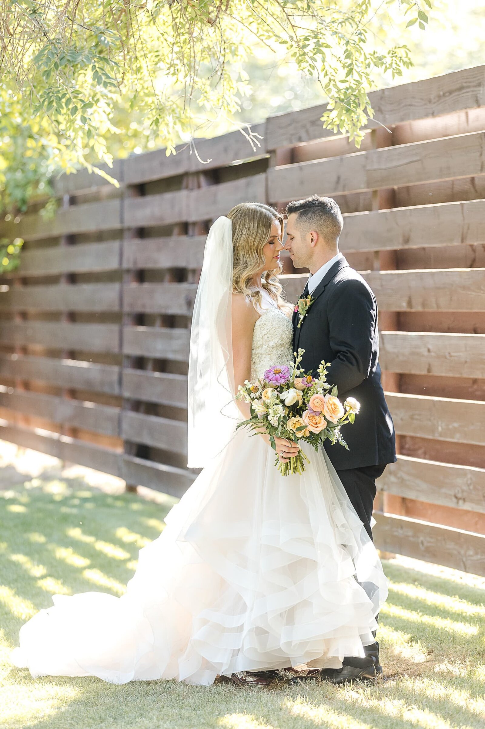 Phoenix-Wedding-Photographer-and-Videographer-Venue-at-the-Grove-VATG-1002