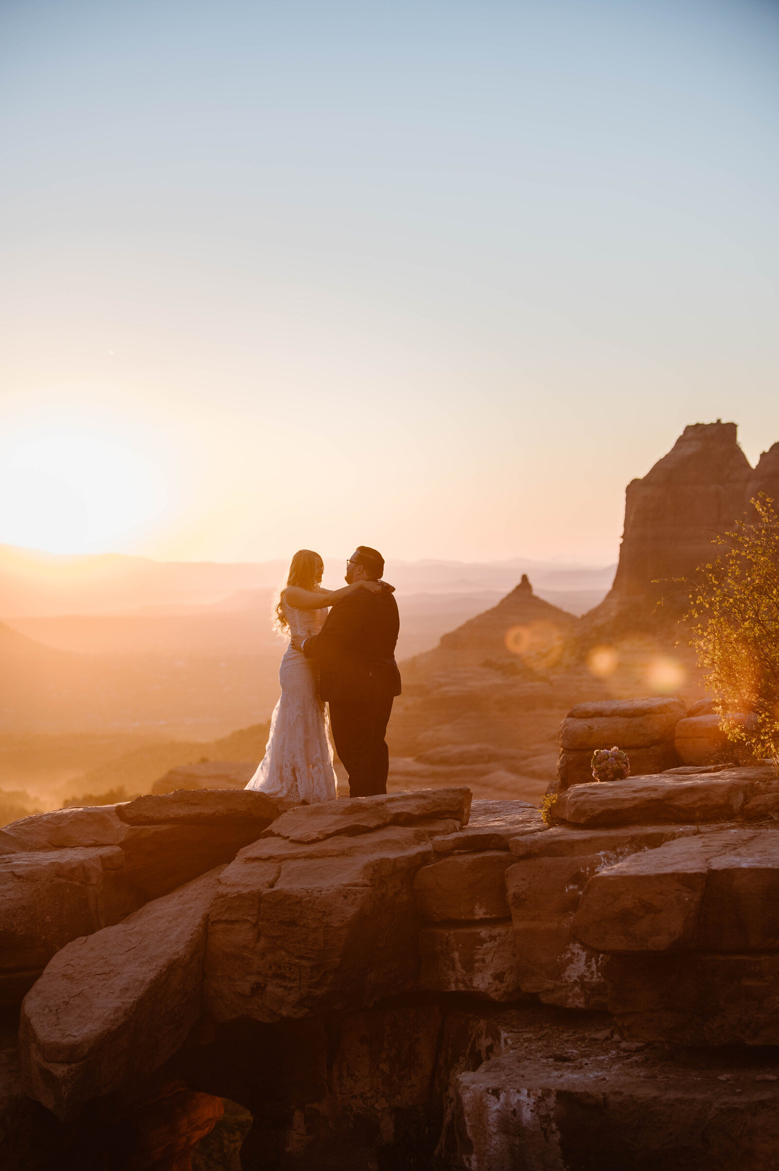 Looking for a "how to" elope in Sedona? Click here.