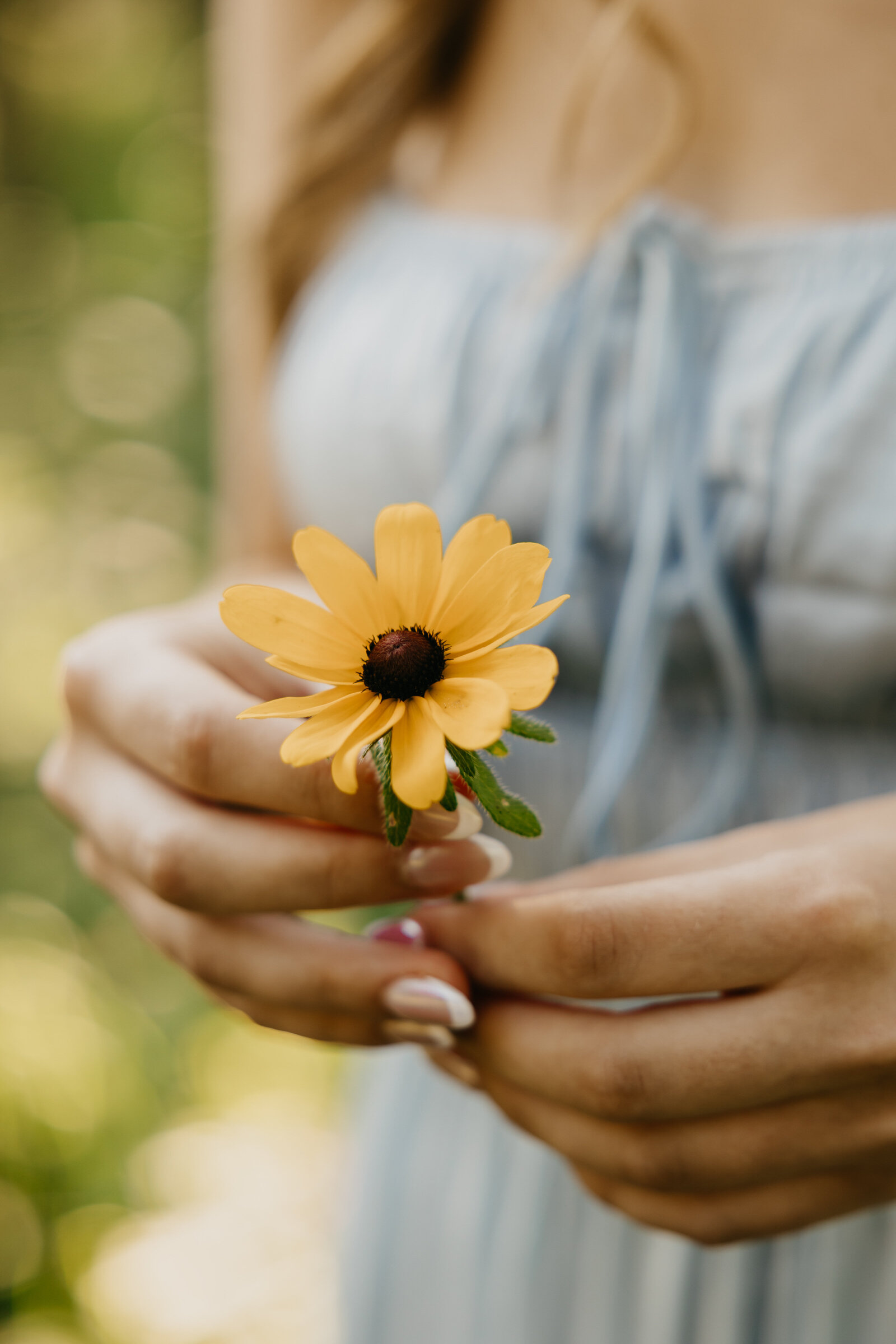 Twin Cities Senior Photographer (357)