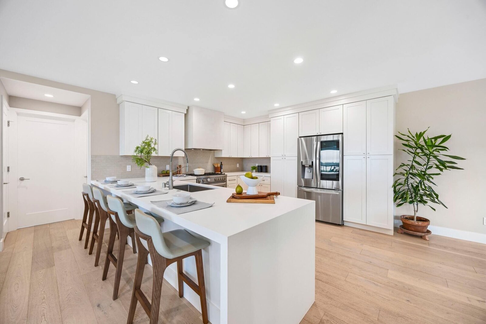 gorgeous-kitchen-home-for-sale-pacifica