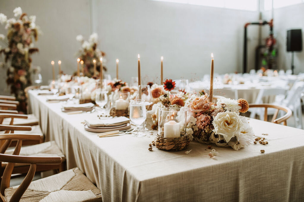 wedding-table-decor-candles-elegant-neutral-florals-pink