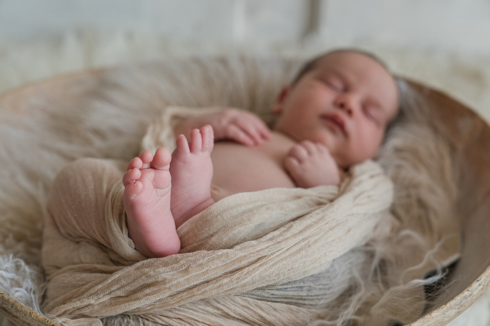 Babyfotografin-Newborn-Baby-Babyfotografie-Babyshooting-Neugeborene-Babybauch-Shooting-Babyfotograf 52