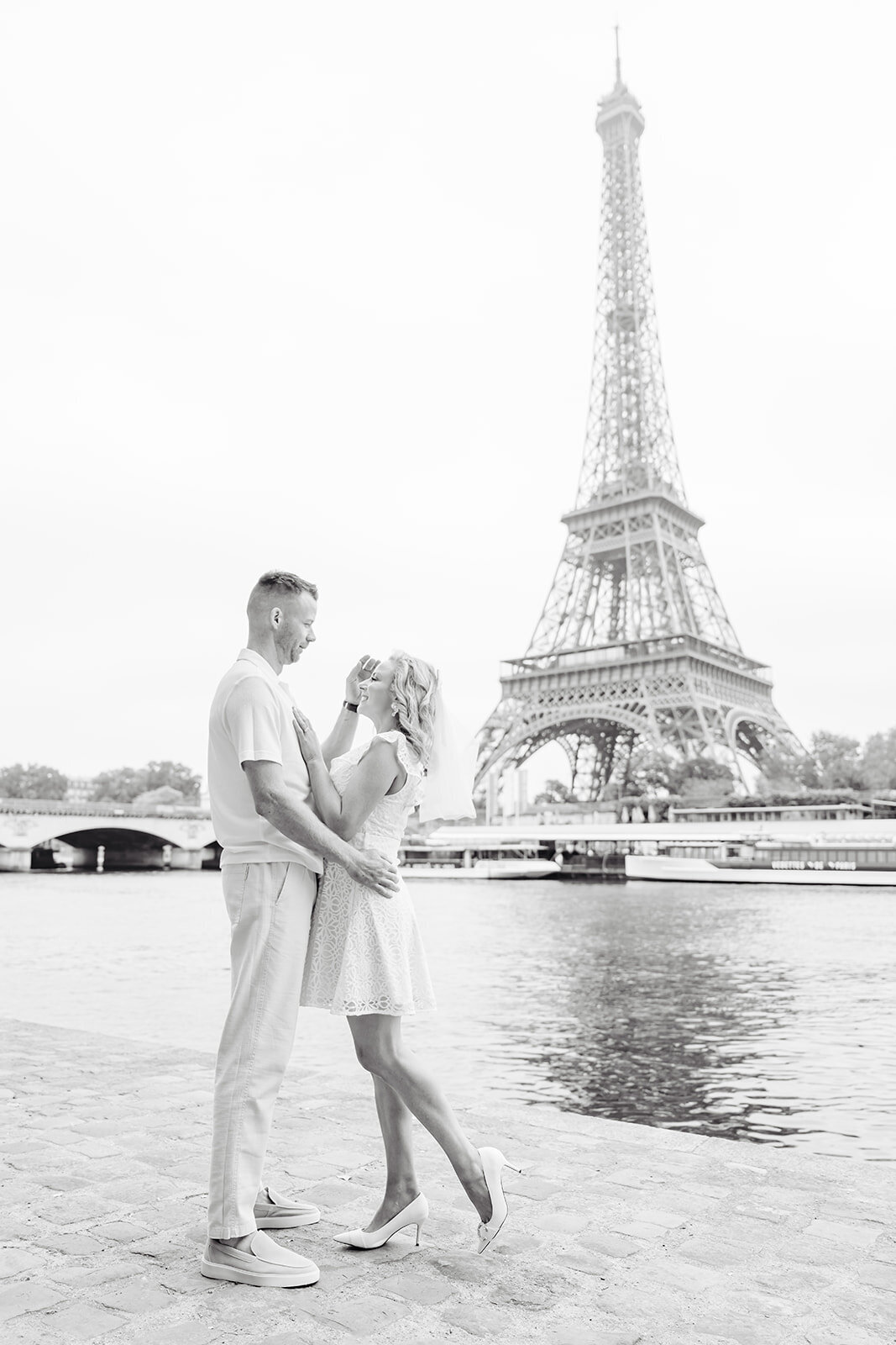MorganeBallPhotography-Engagement-Paris-AvrilJack-02-Eiffel-60-1590