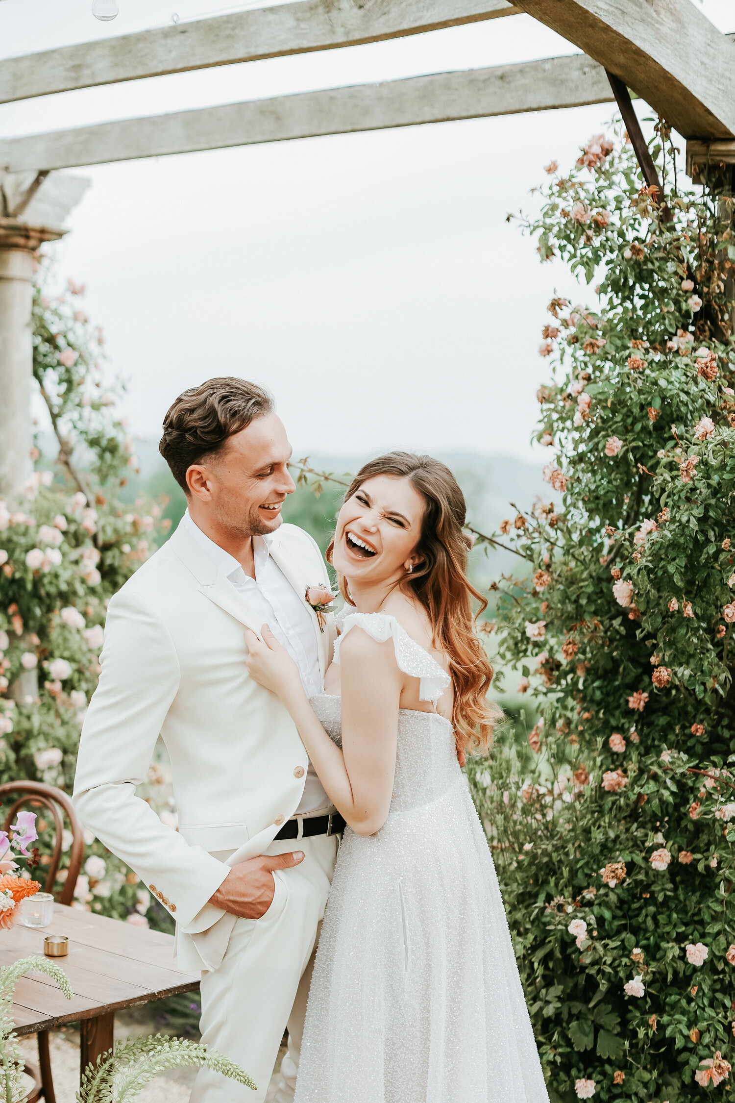 Euridge-Manor-wedding-couple-laughing