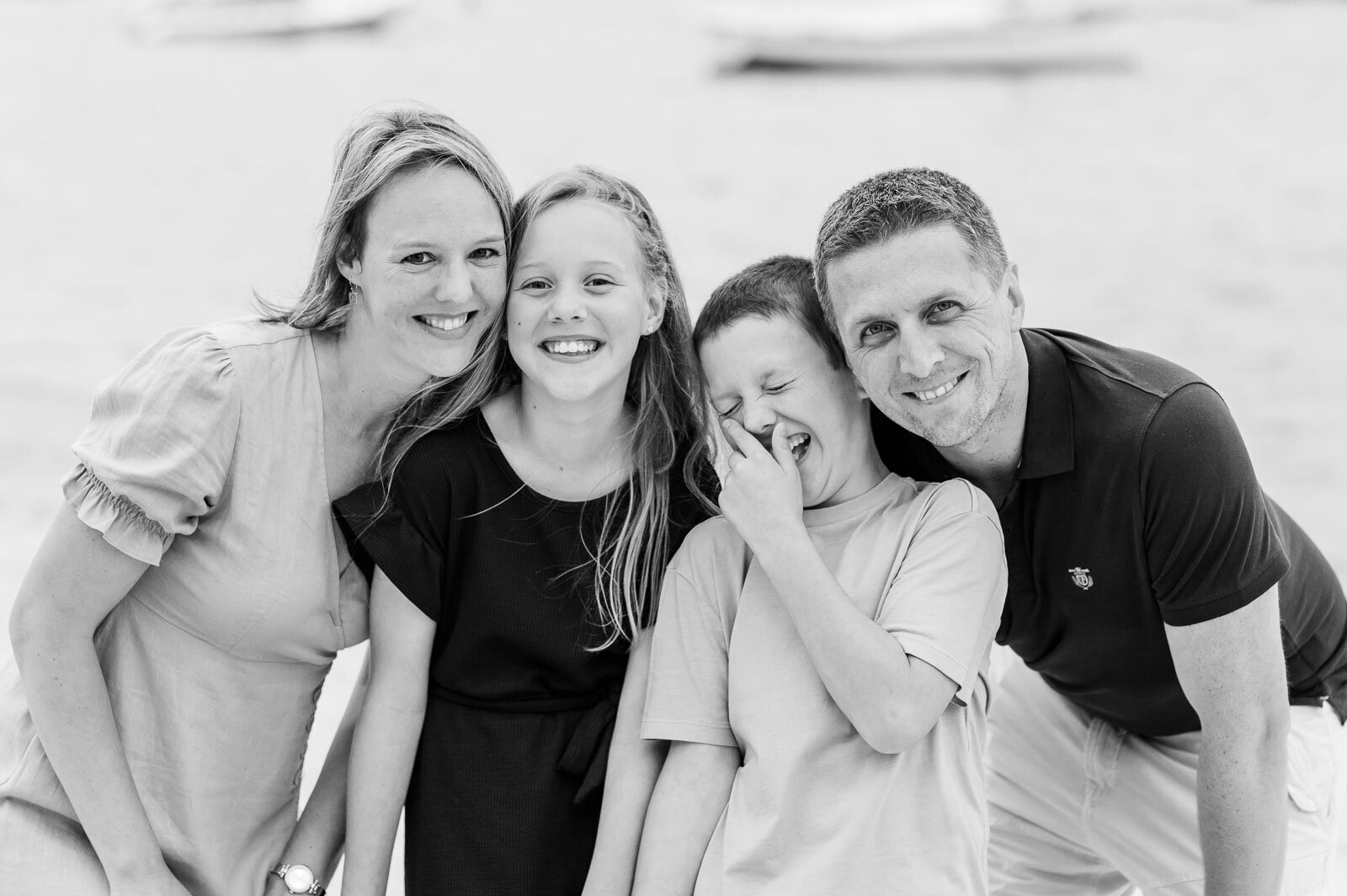 Sydney_Family_photographer_SugarTreePhotography_GroblerFamily_BalmoralBeachIG0002