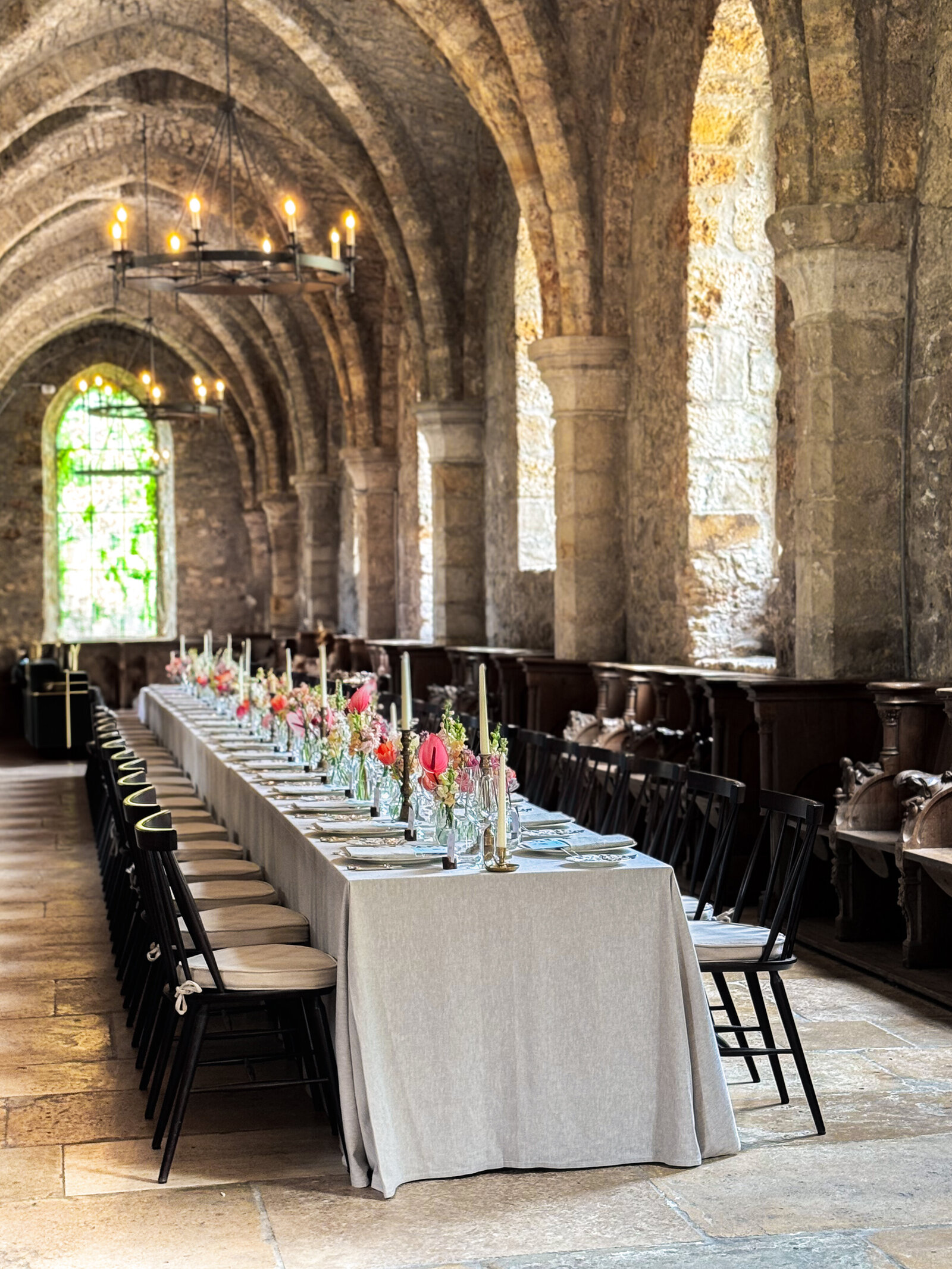 Fleuriste_Abbaye_des_Vaux_de_Cernay_Tiffany&Co (1)