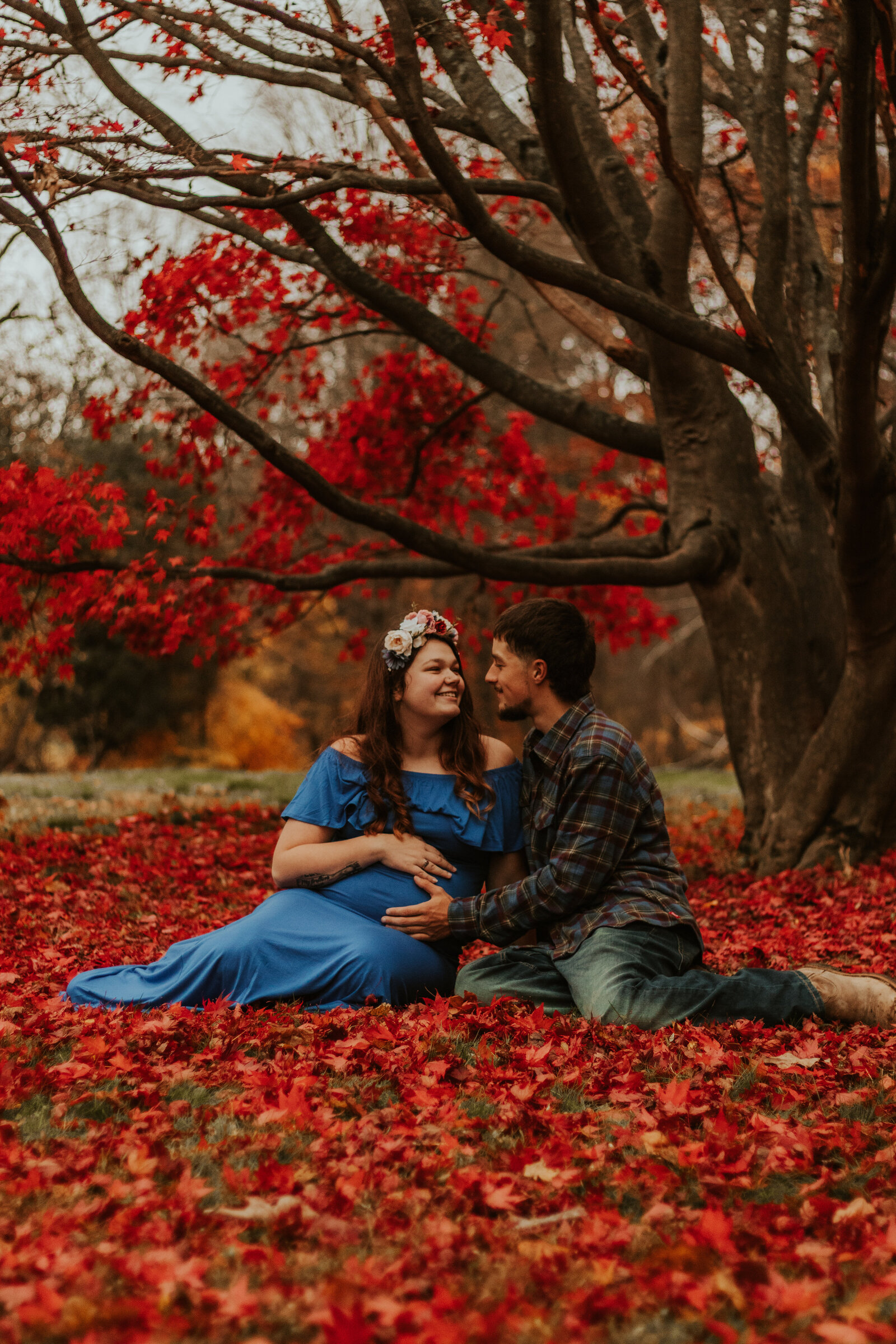Fall-Maternity-Photos-Vanderbilt-Mansion-Love-to-Lens-Photography-(57)