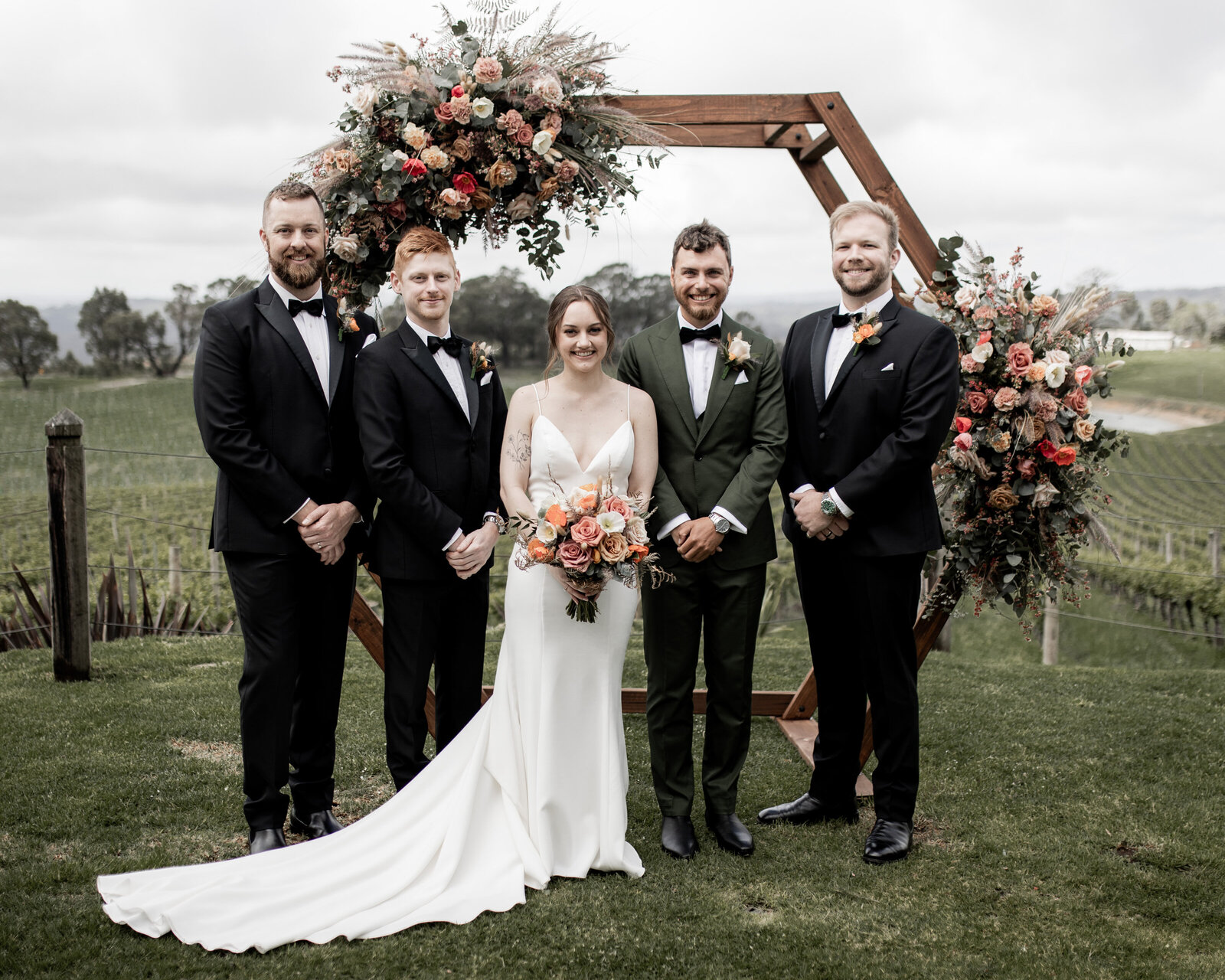 241018-Caitlin-Cameron-Rexvil-Photography-Adelaide-Wedding-Photographer-268