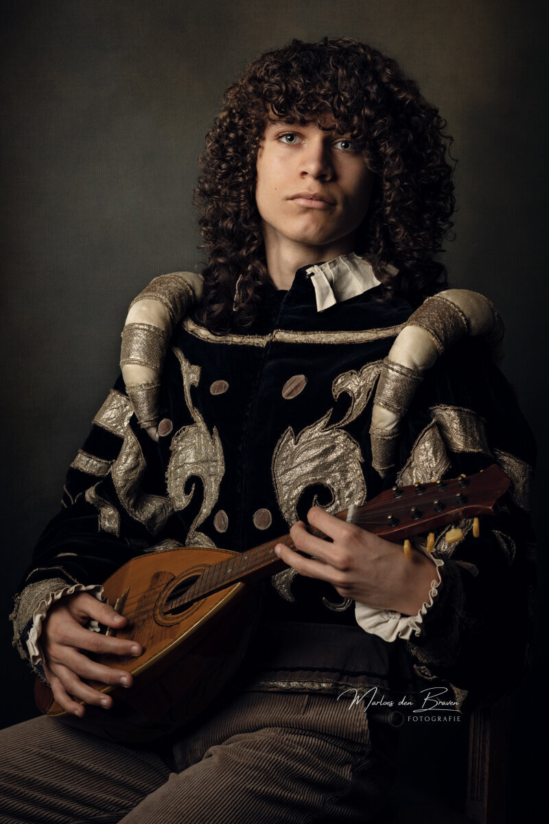 Jongen met mandoline renaissance