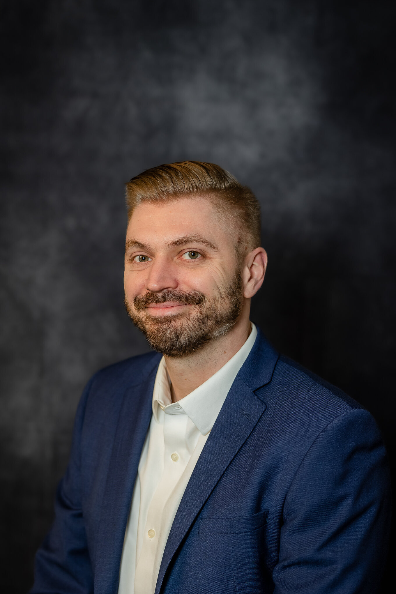 Studio-Headshot-Photographer-3