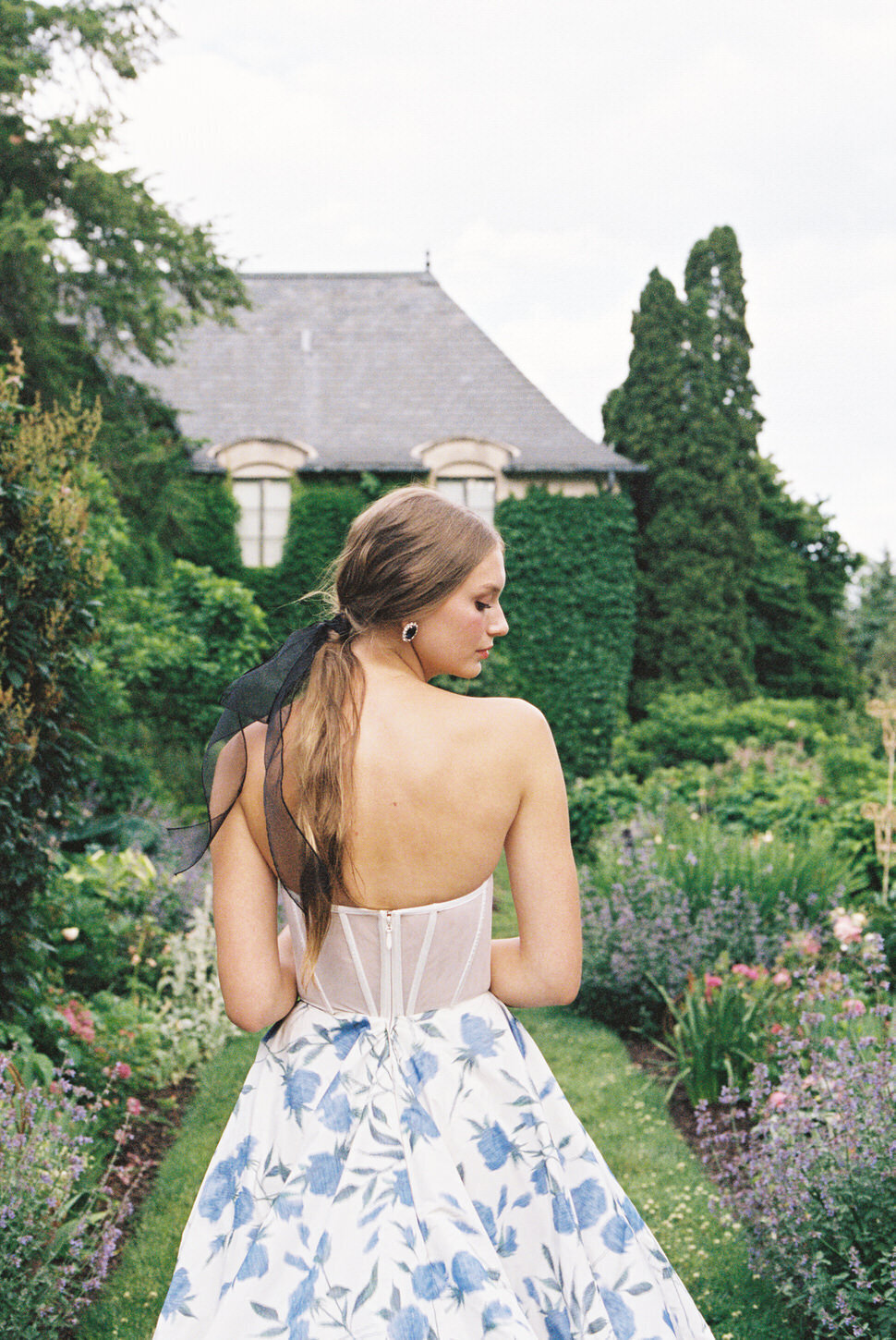 bride-varca-bridal-dress-greencrest-manor